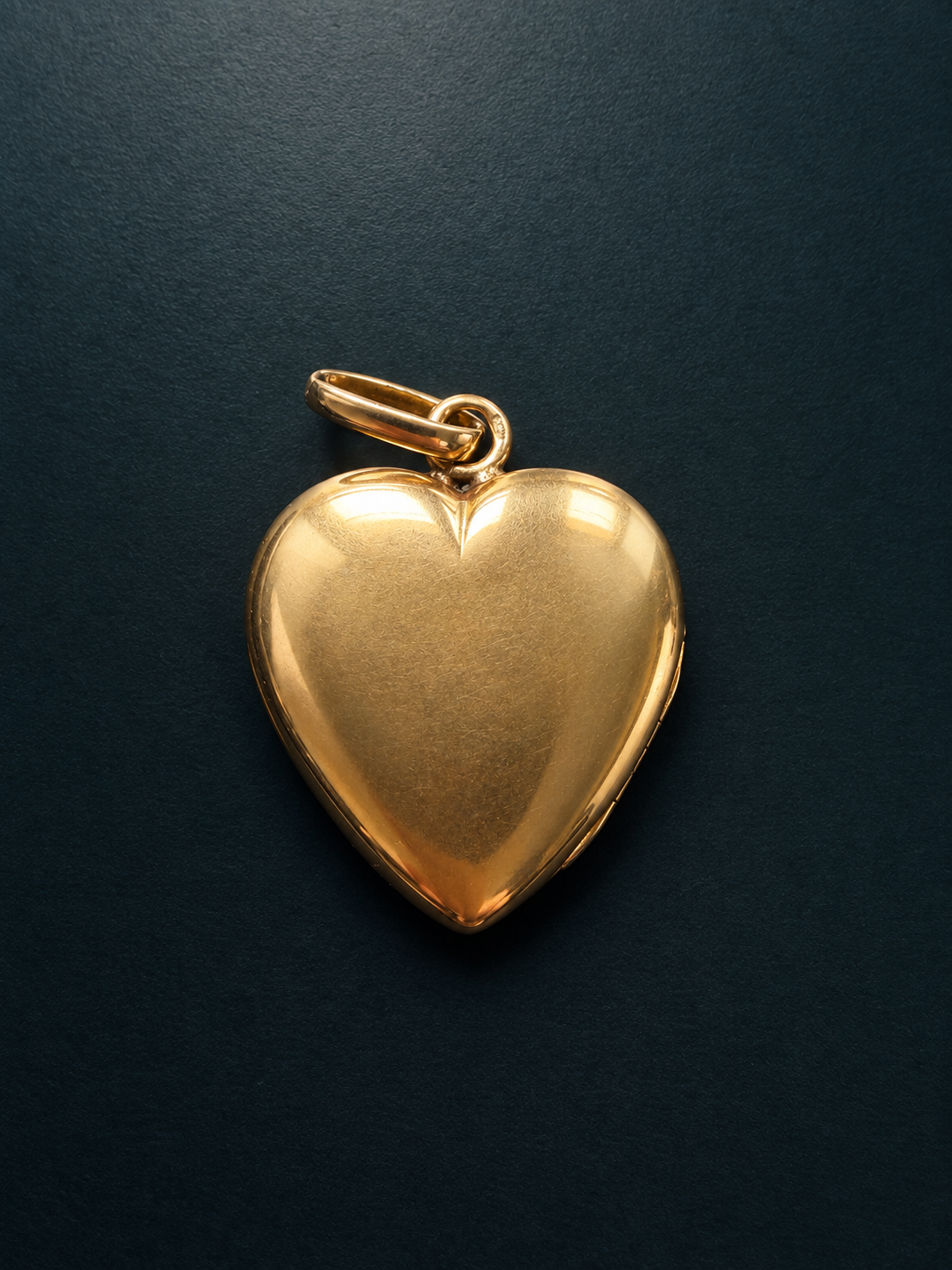 Victorian 18K Gold Heart Locket, Emeralds & Rose Cut Diamonds