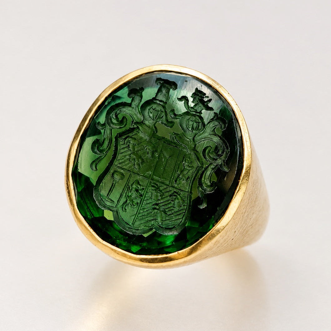 French Antique solid 18K Gold Peridot Signet Ring