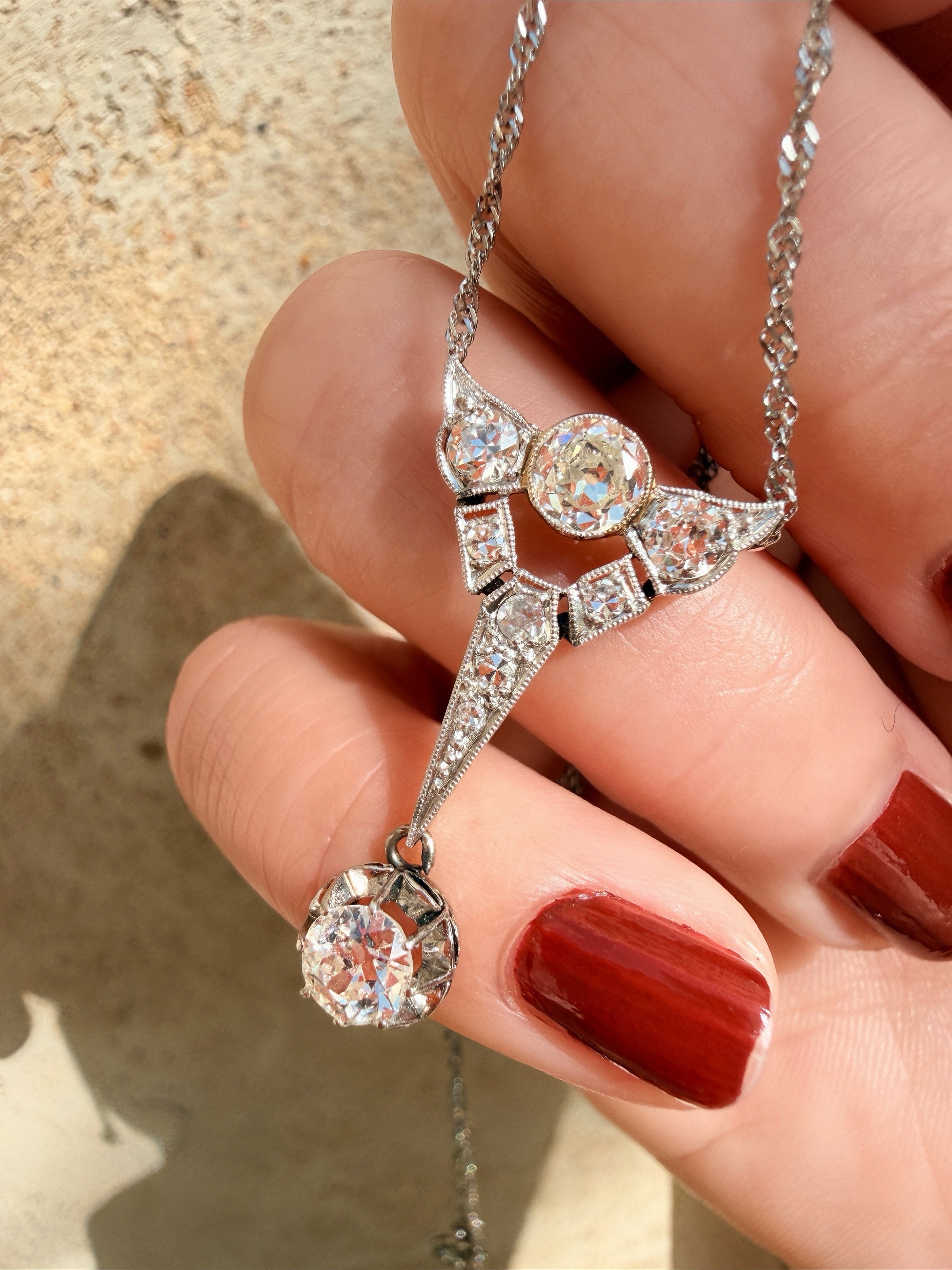 Art Deco 18K white gold platinum diamond pendant