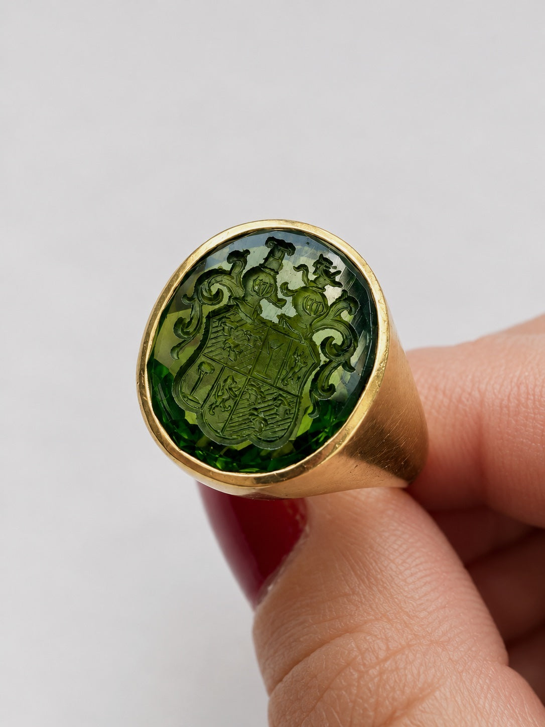 French Antique solid 18K Gold Peridot Signet Ring