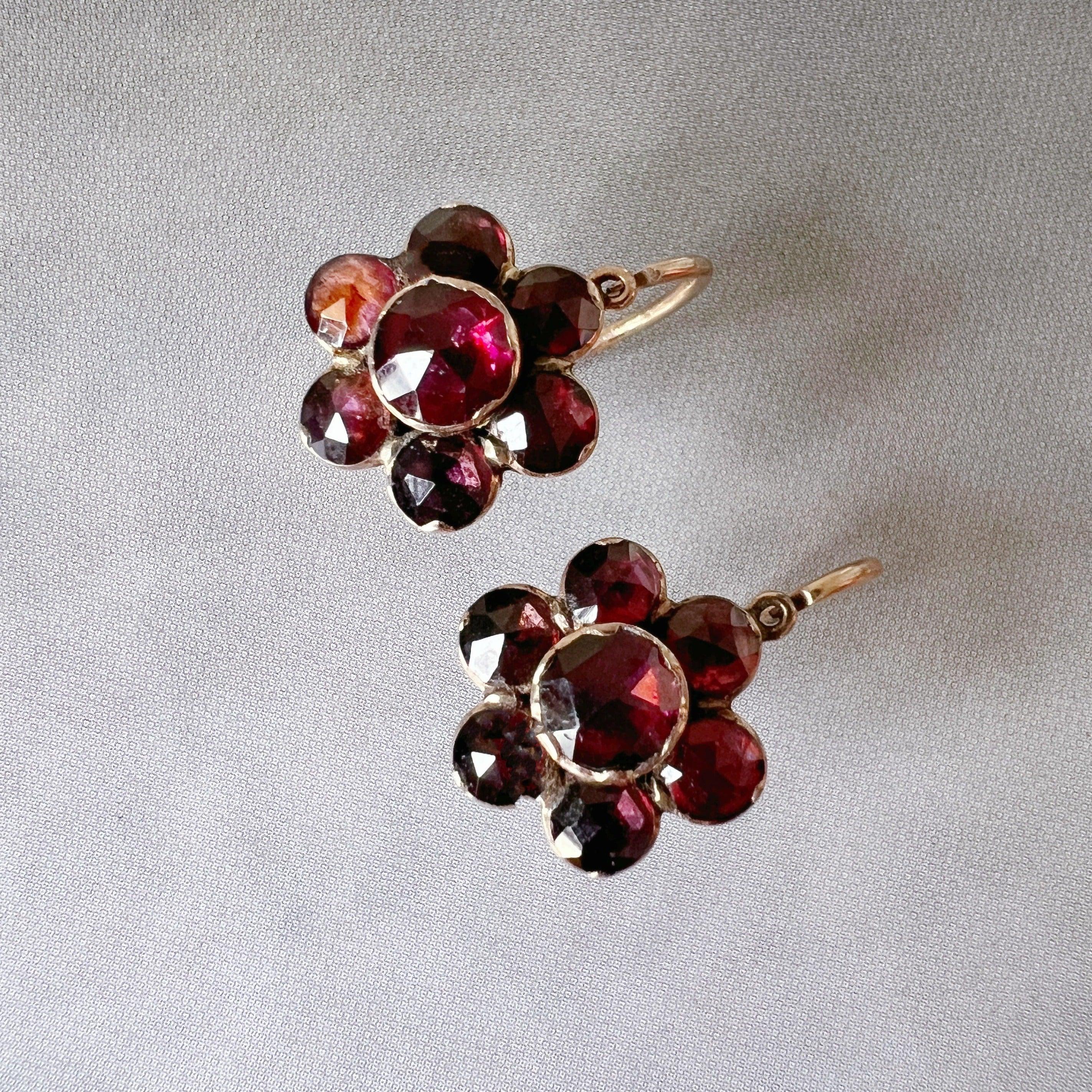 Antique 18K gold French Perpignan garnet flower earrings - Curiously timeless