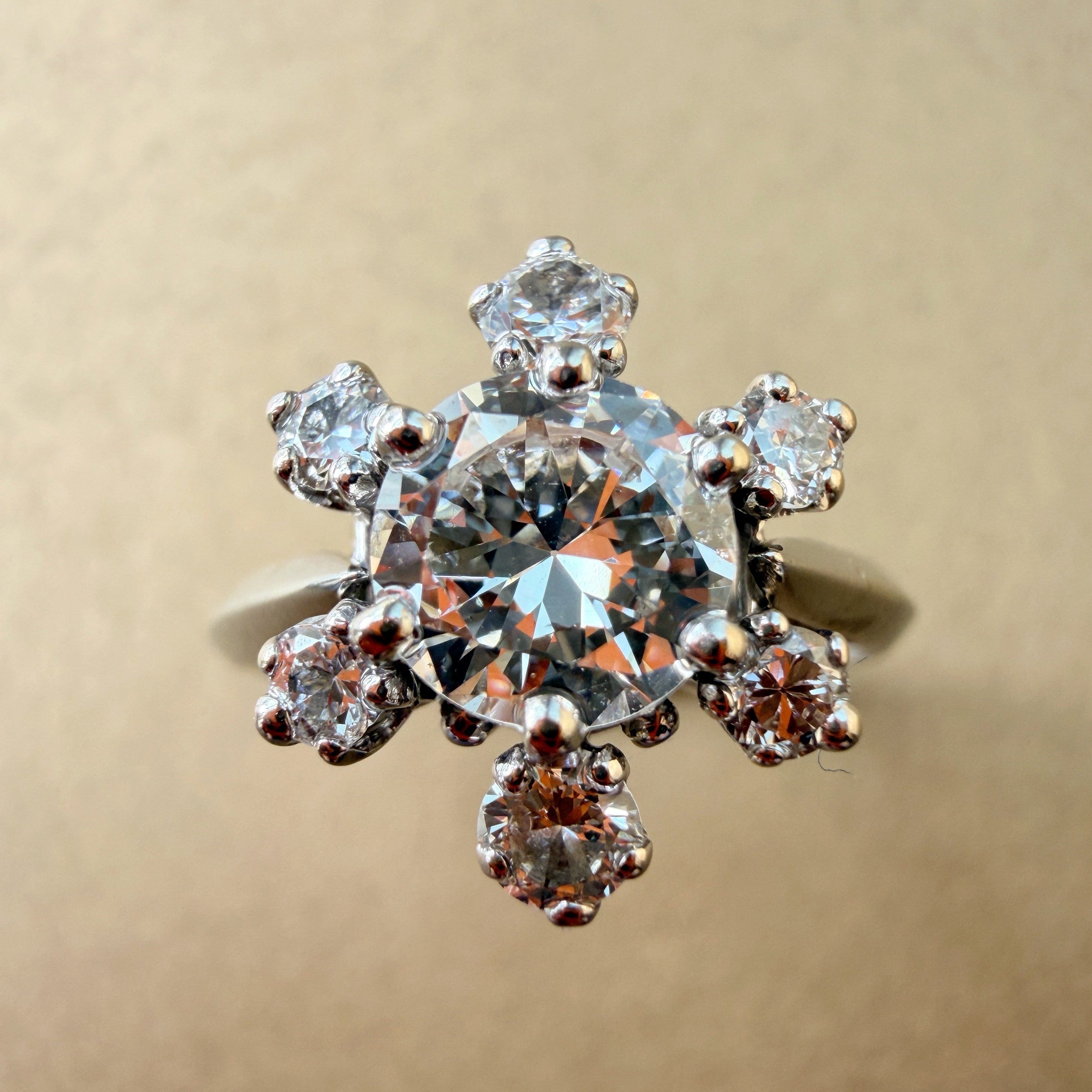French vintage 18K gold snow flake diamond ring