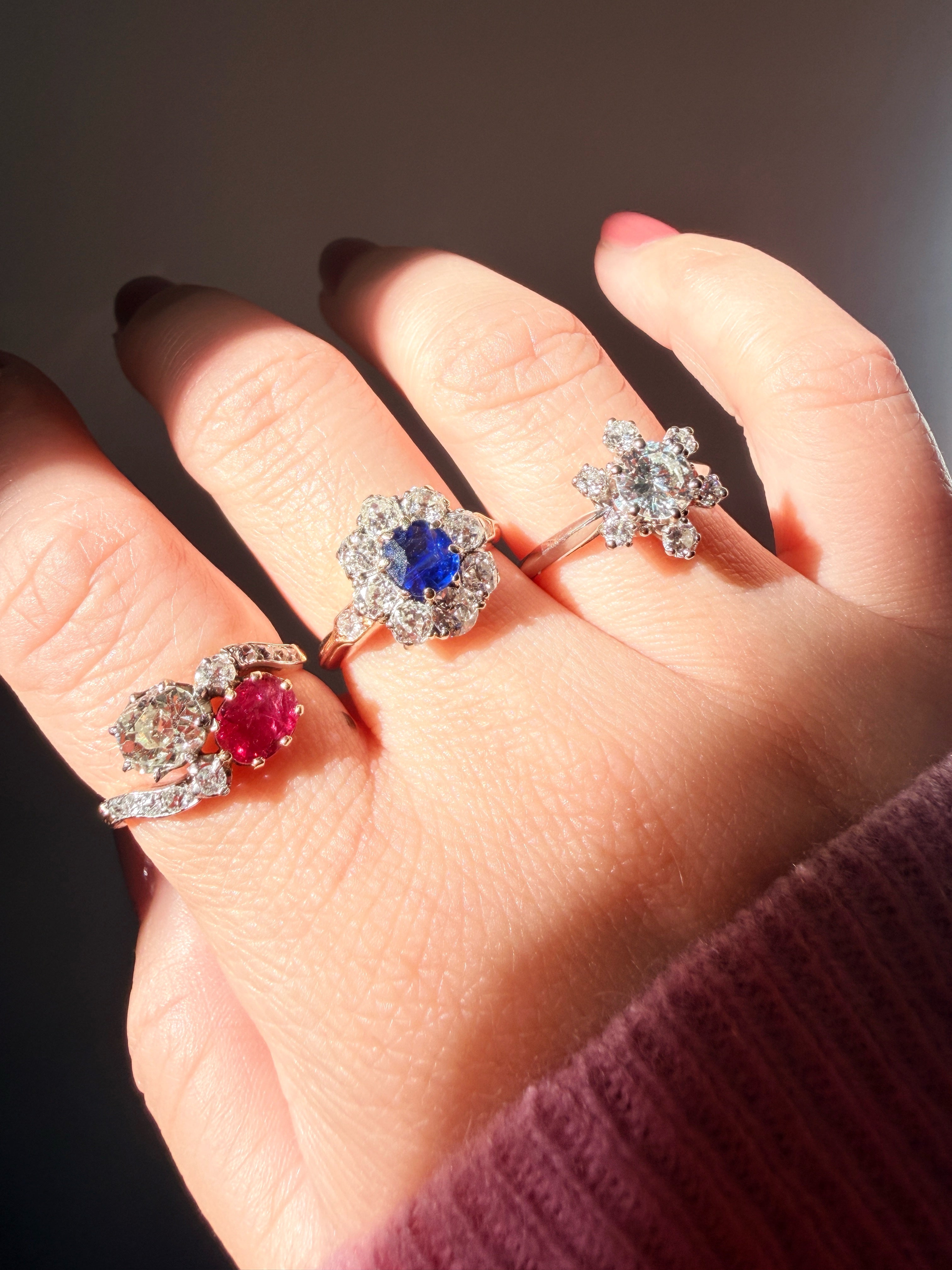 French vintage 18K gold snow flake diamond ring