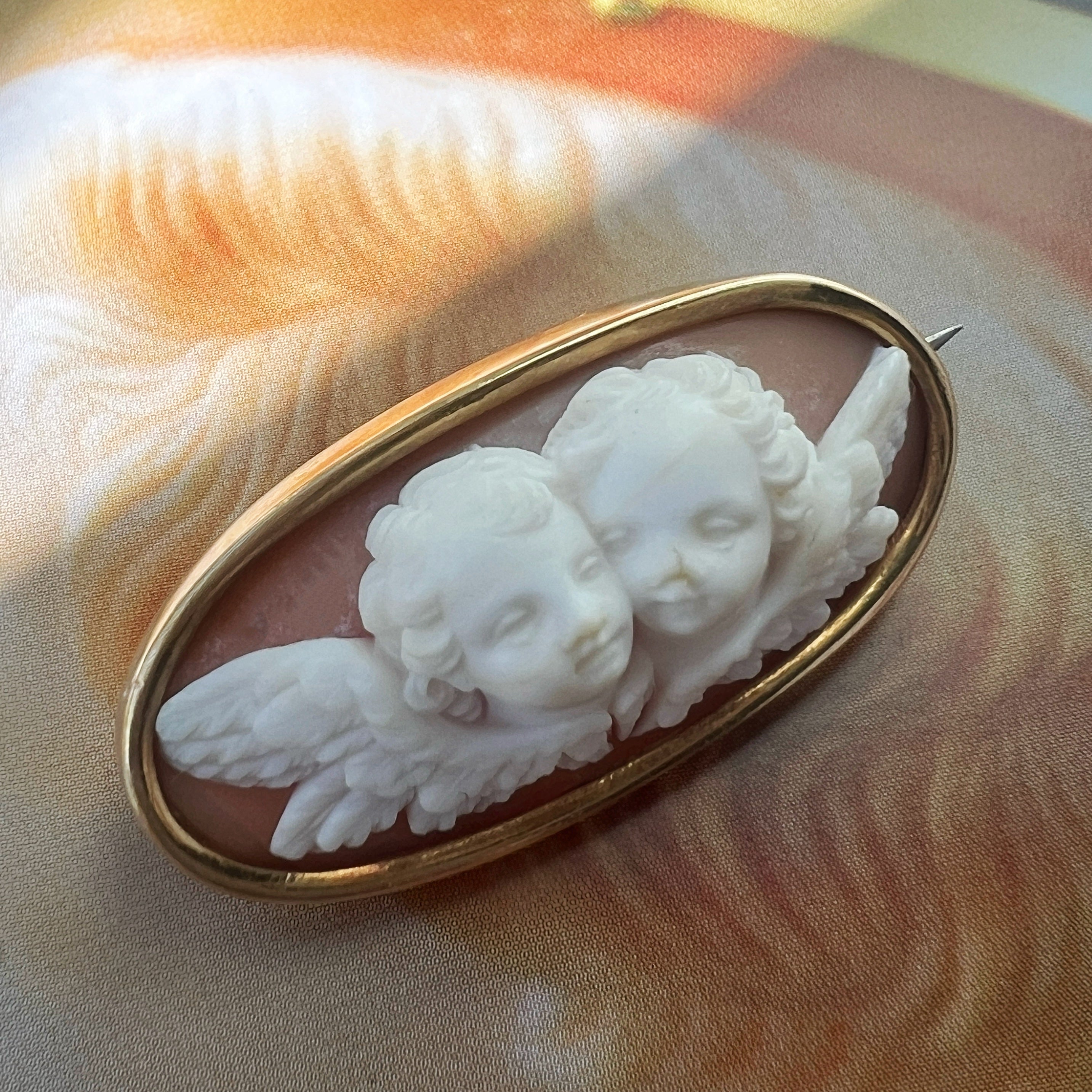 Victorian 18K gold high relief double angels cameo brooch