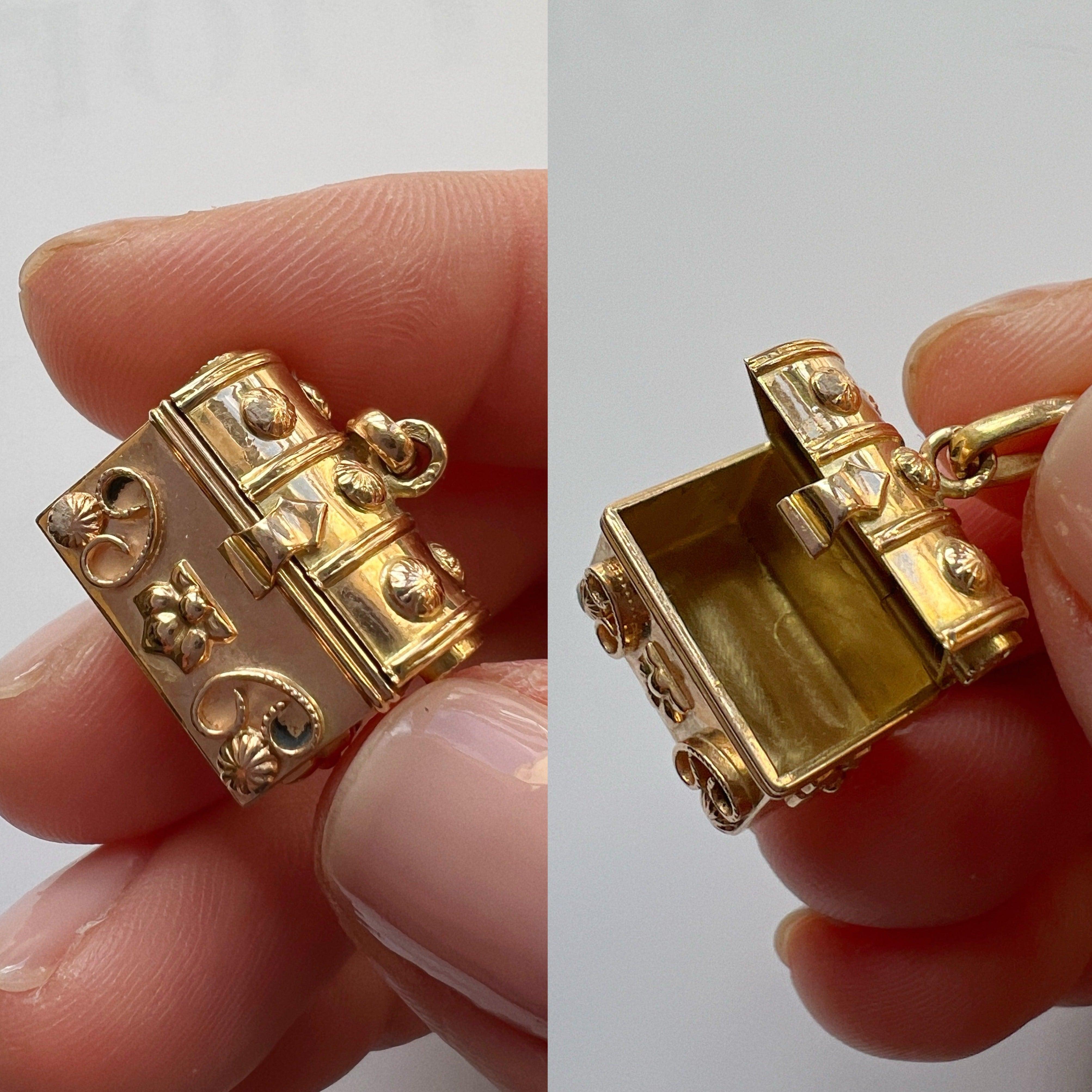 French antique 18K gold treasure box charm pendant - Curiously timeless