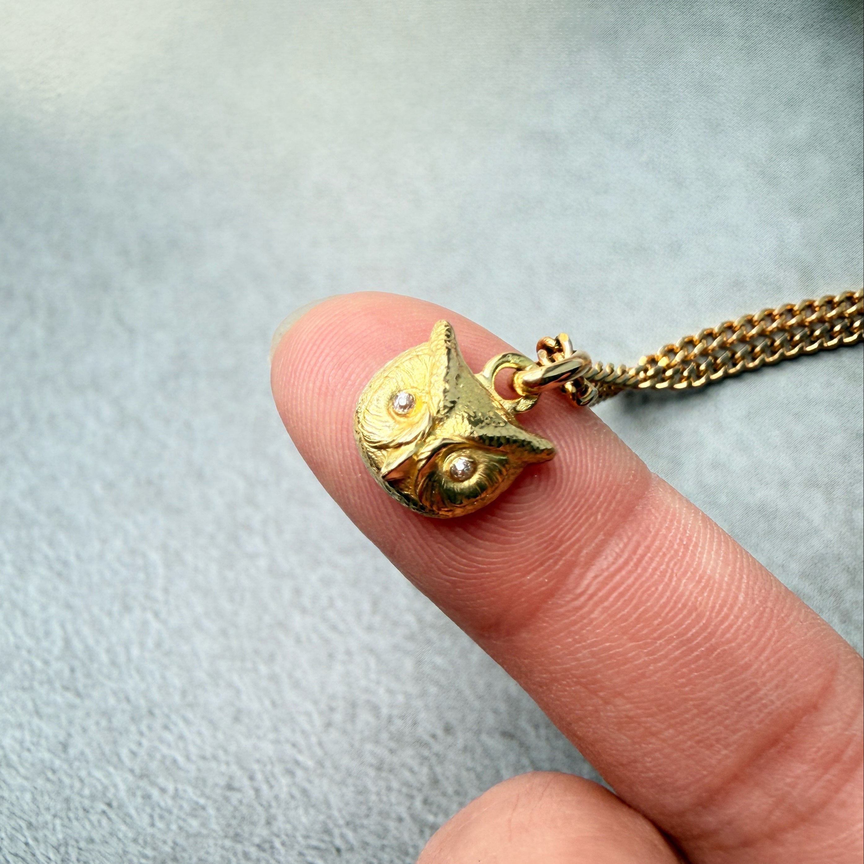 Antique 18K yellow gold owl pendant