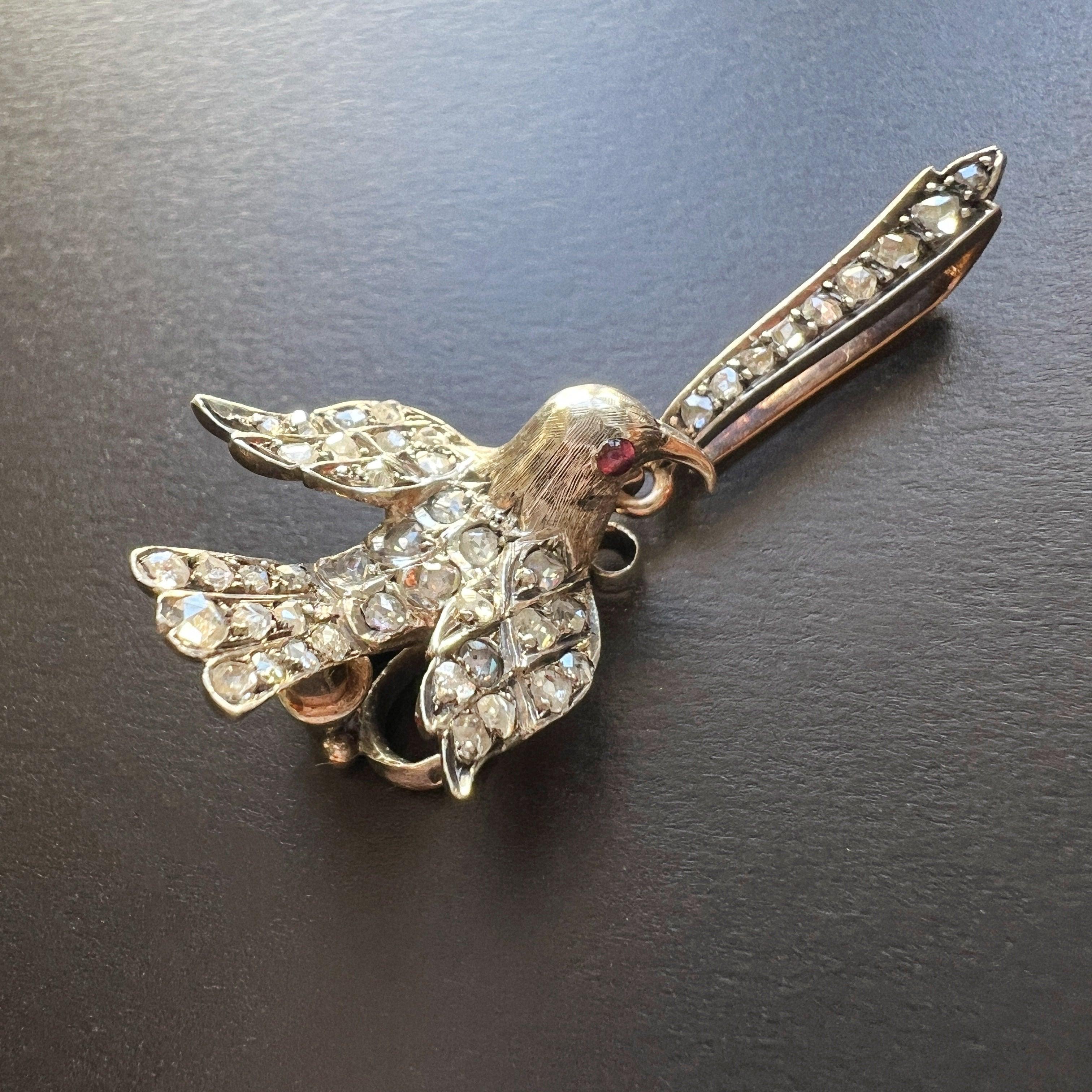 Victorian era 18K gold trembling diamond bird pendant - Curiously timeless