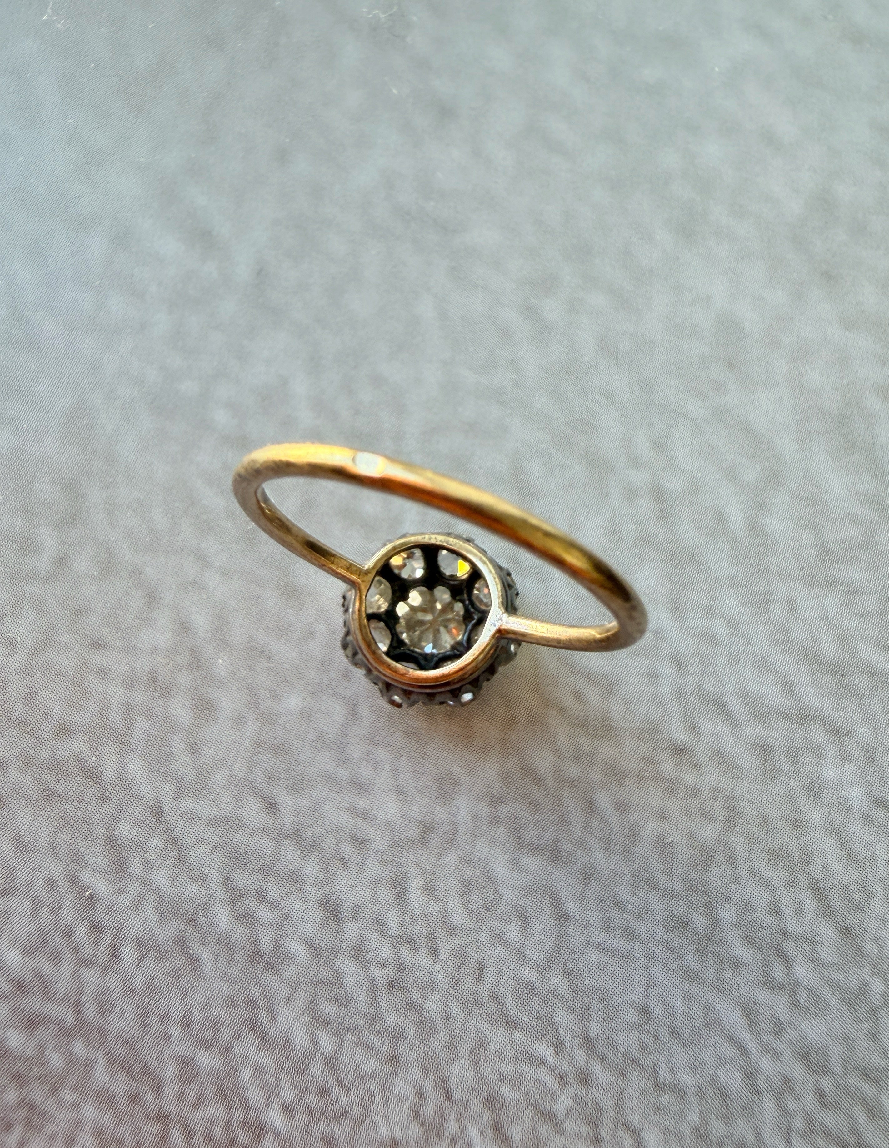 Victorian antique 18K gold old mine diamond cluster ring