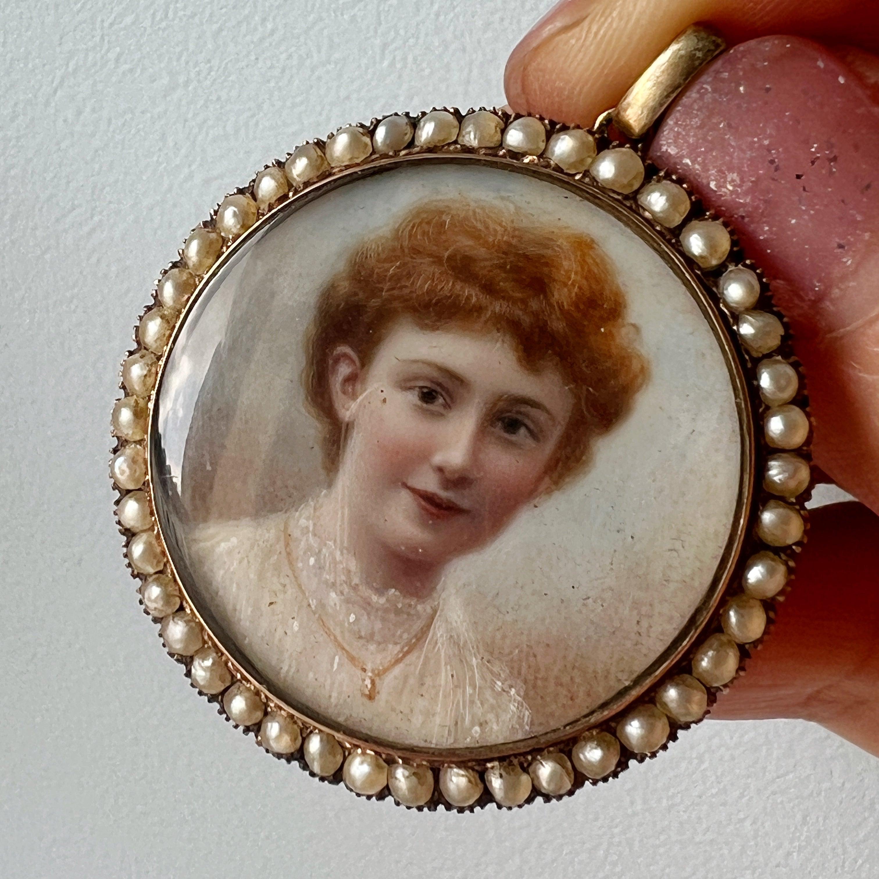 Boxed Victorian era gold pearl miniature portrait pendant - Curiously timeless