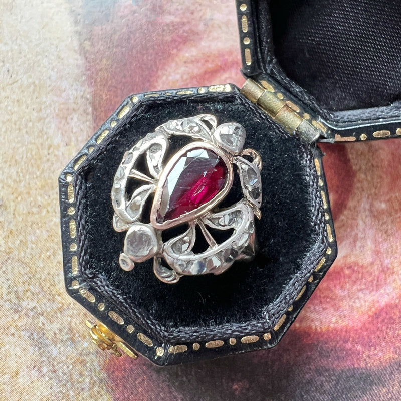 Georgian era 18K gold garnet heart diamond ring