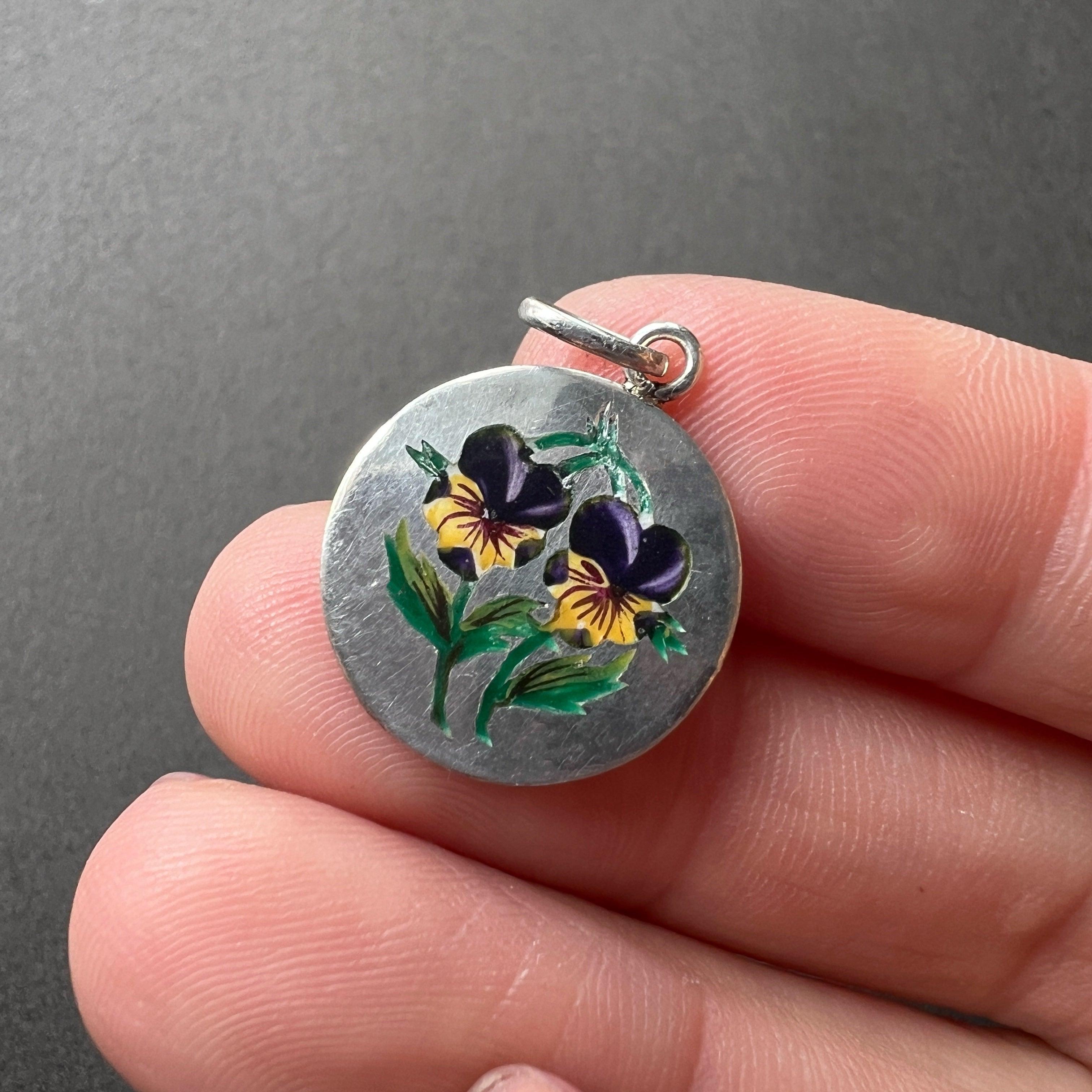 Victorian silver double pansy flowers pendant - Curiously timeless