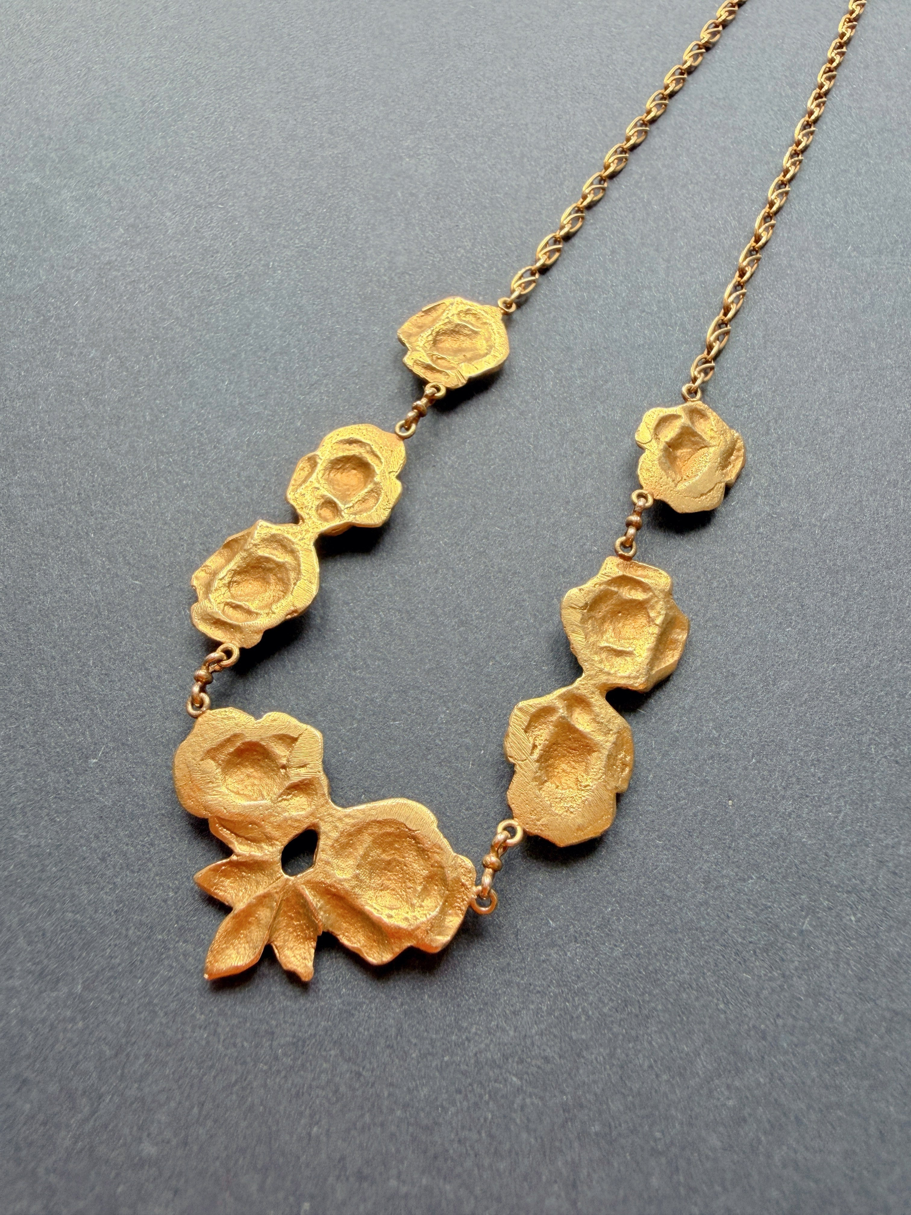French Art Nouveau 18K Gold Rose Draperie Necklace