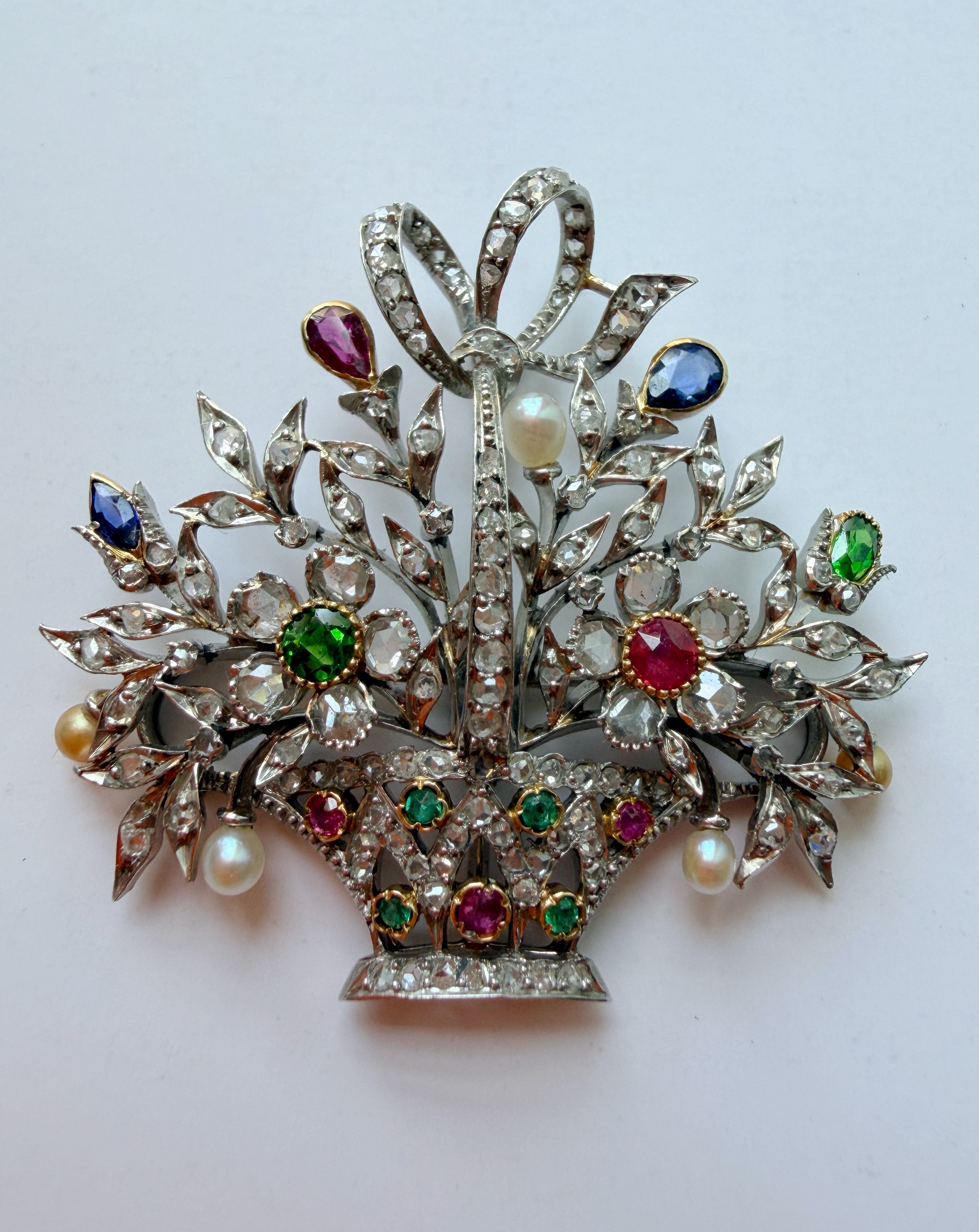 Edwardian 18K gold multi gemstones flower basket pendant