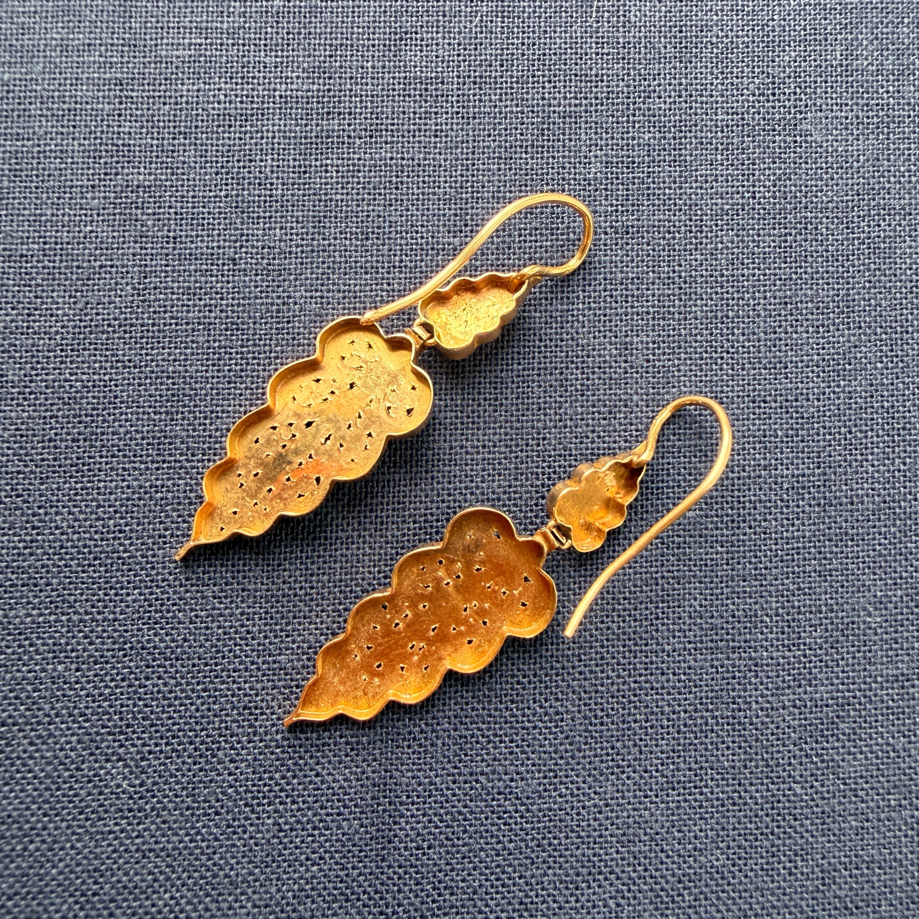 Victorian era French 18K Gold Leaf Pearl Earrings