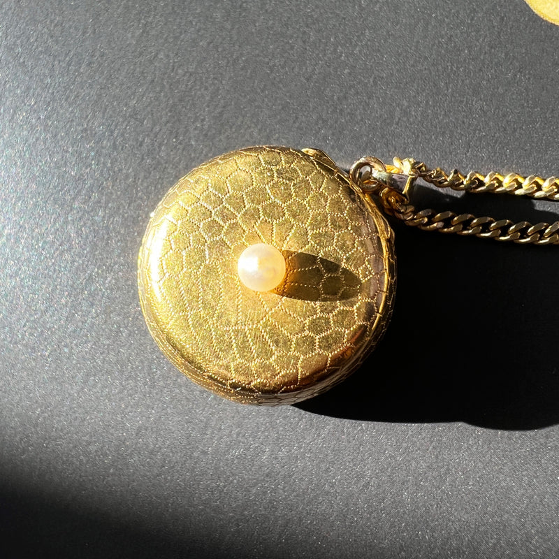 French antique 18K gold perfume box “Vinaigrette” pendant