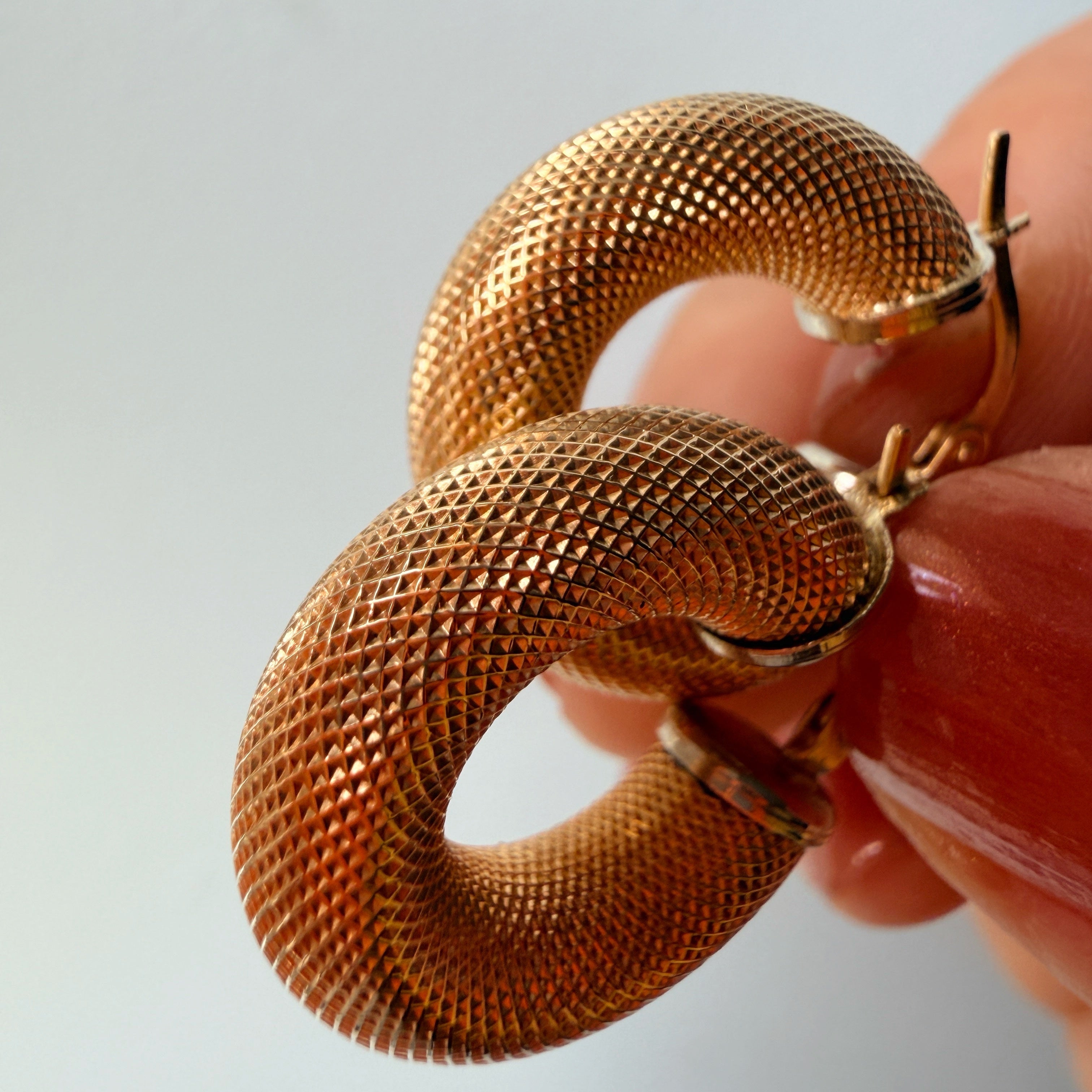 Vintage 18K woven yellow gold hoop earrings