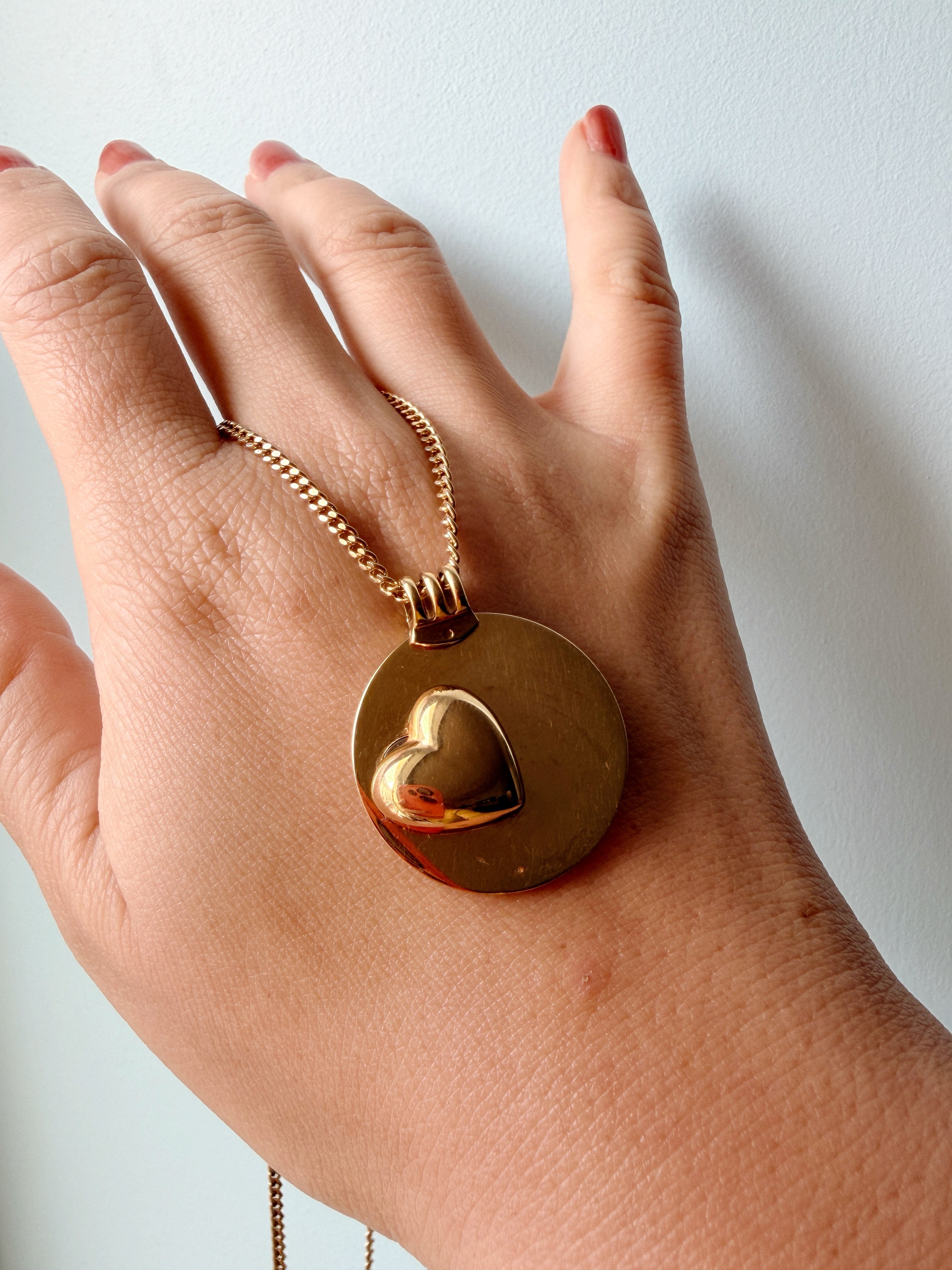 Mauboussin Paris Vintage 18K Gold Swinging diamond Heart Pendant