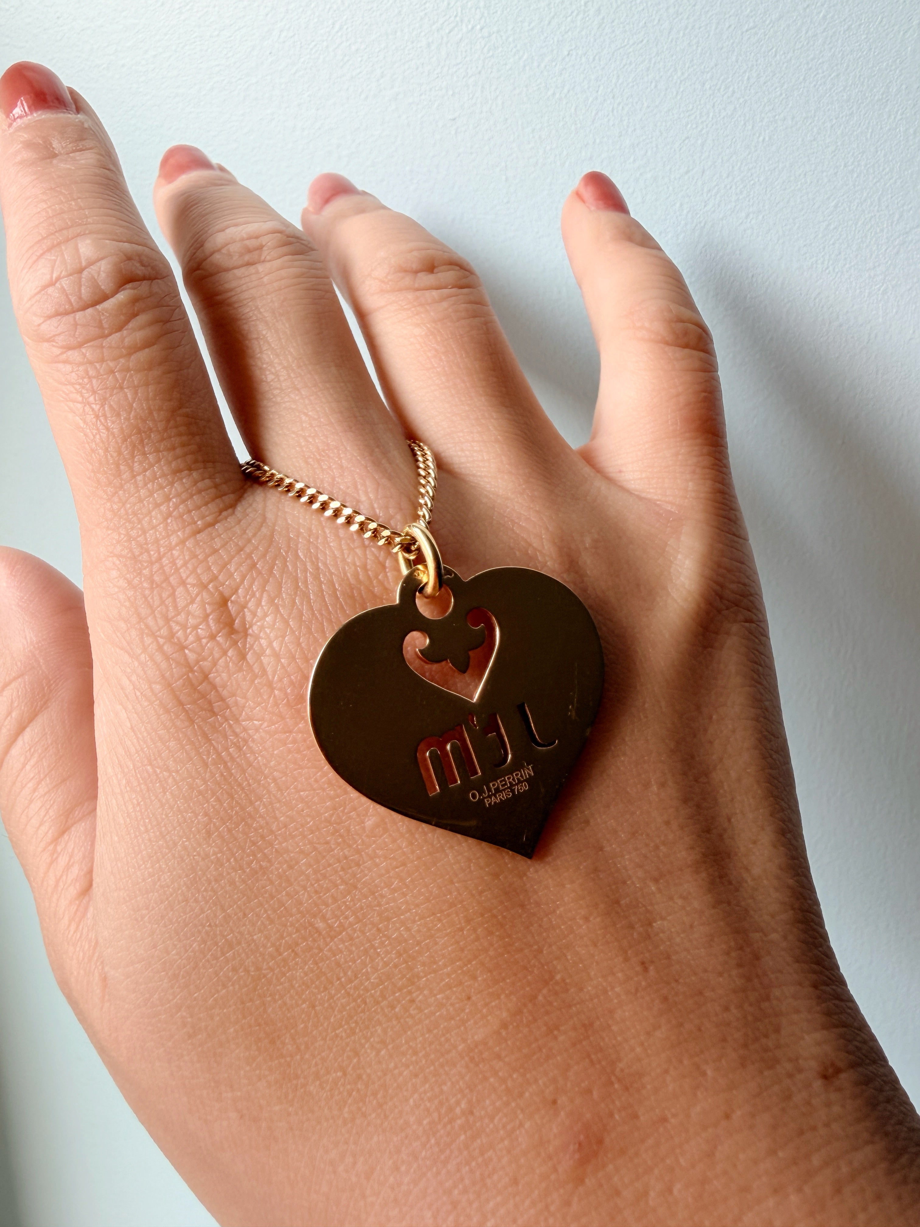O.J. Perrin Paris 18K Gold “J t’m” “Coeur légende” Heart Pendant