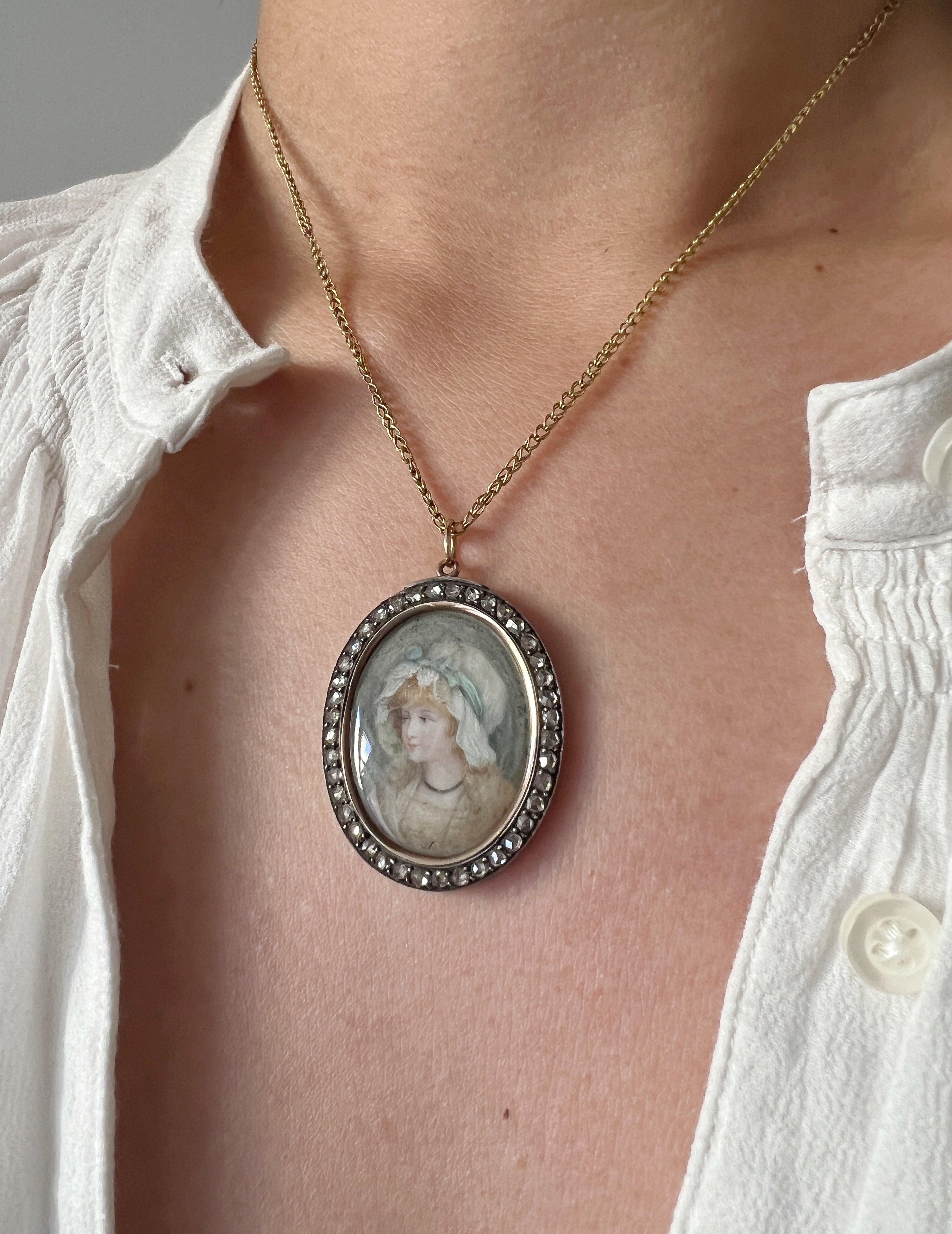 Victorian era 18K diamond miniature portrait pendant - Curiously timeless