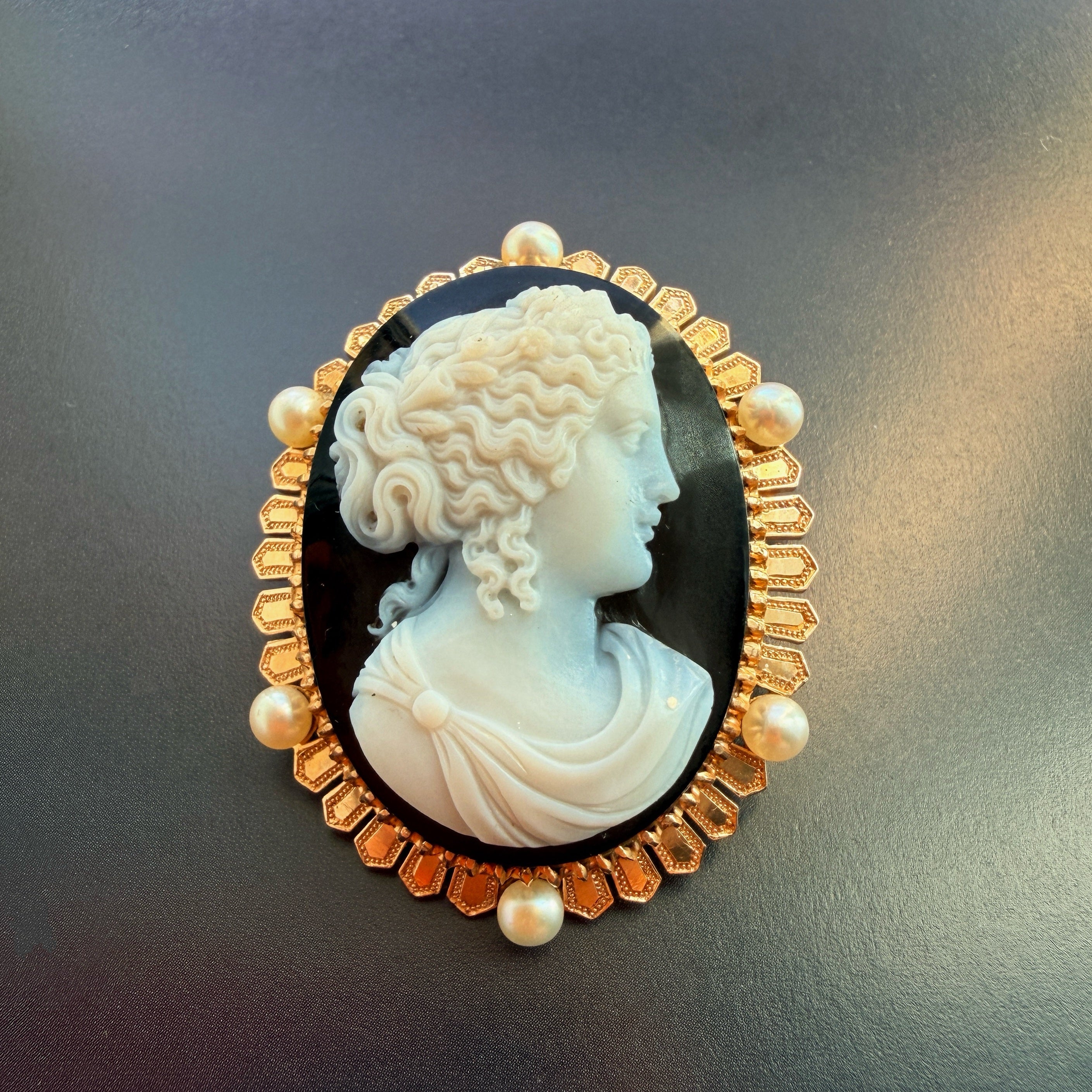 Victorian era French 18K Gold Onyx Pearl Cameo Brooch