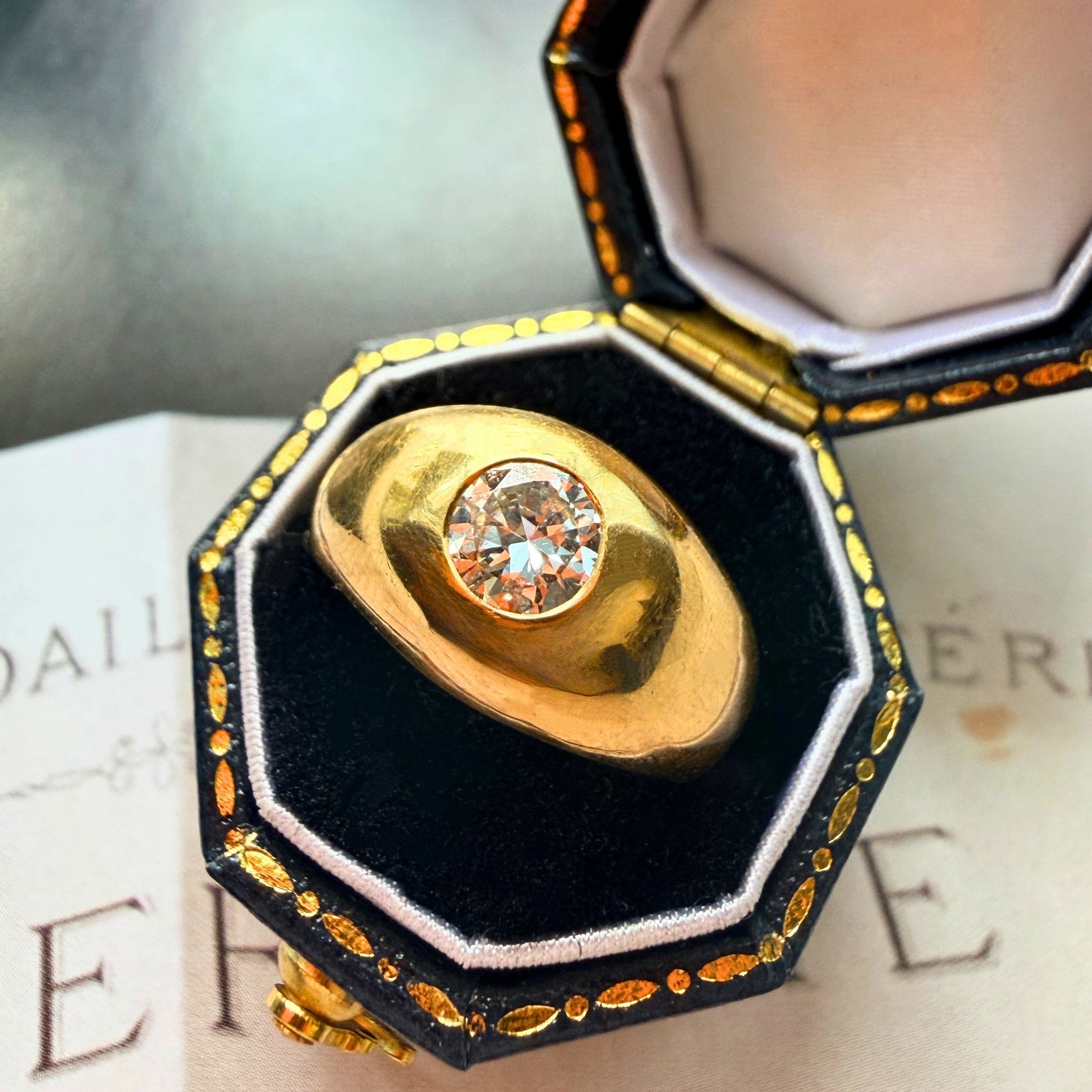 French vintage 18K yellow gold diamond gypsy ring