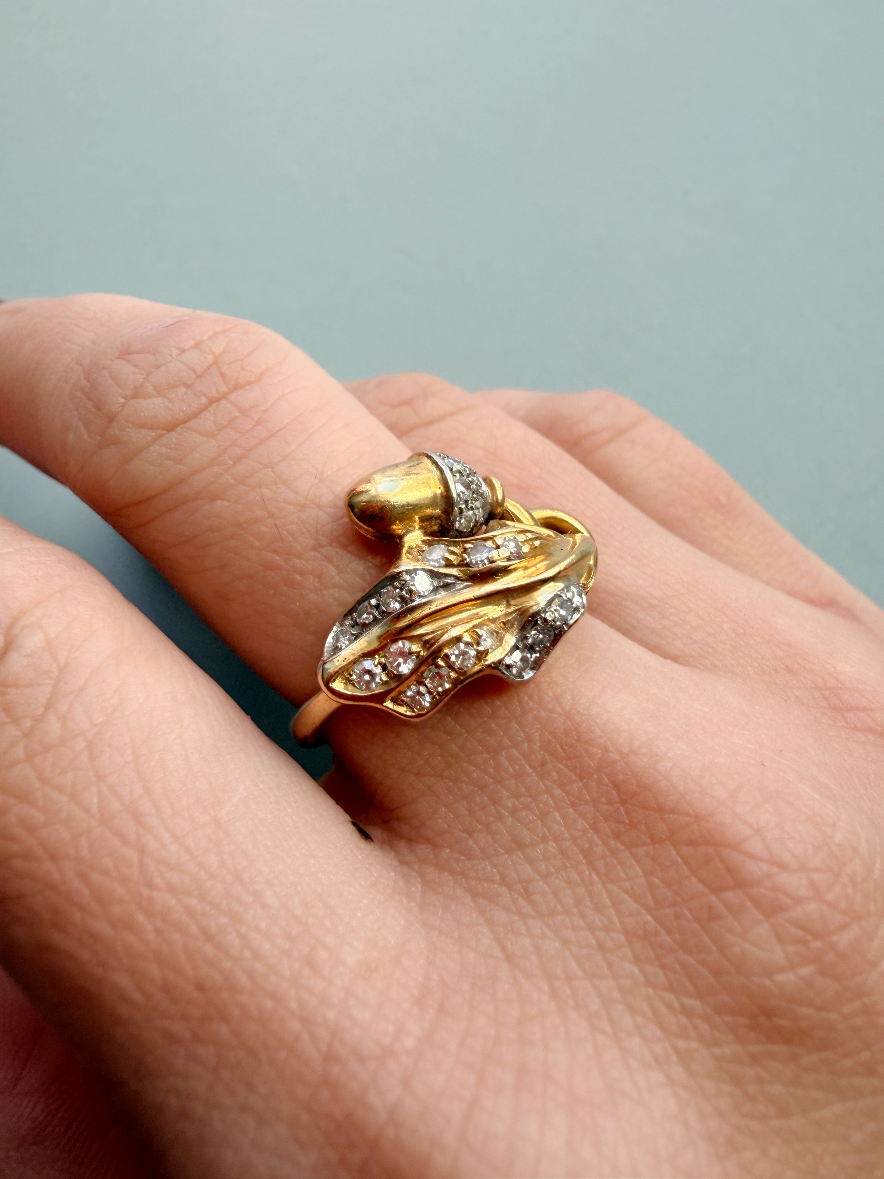 Art Nouveau 18K Yellow Gold Diamond Acorn & Foliage Ring 