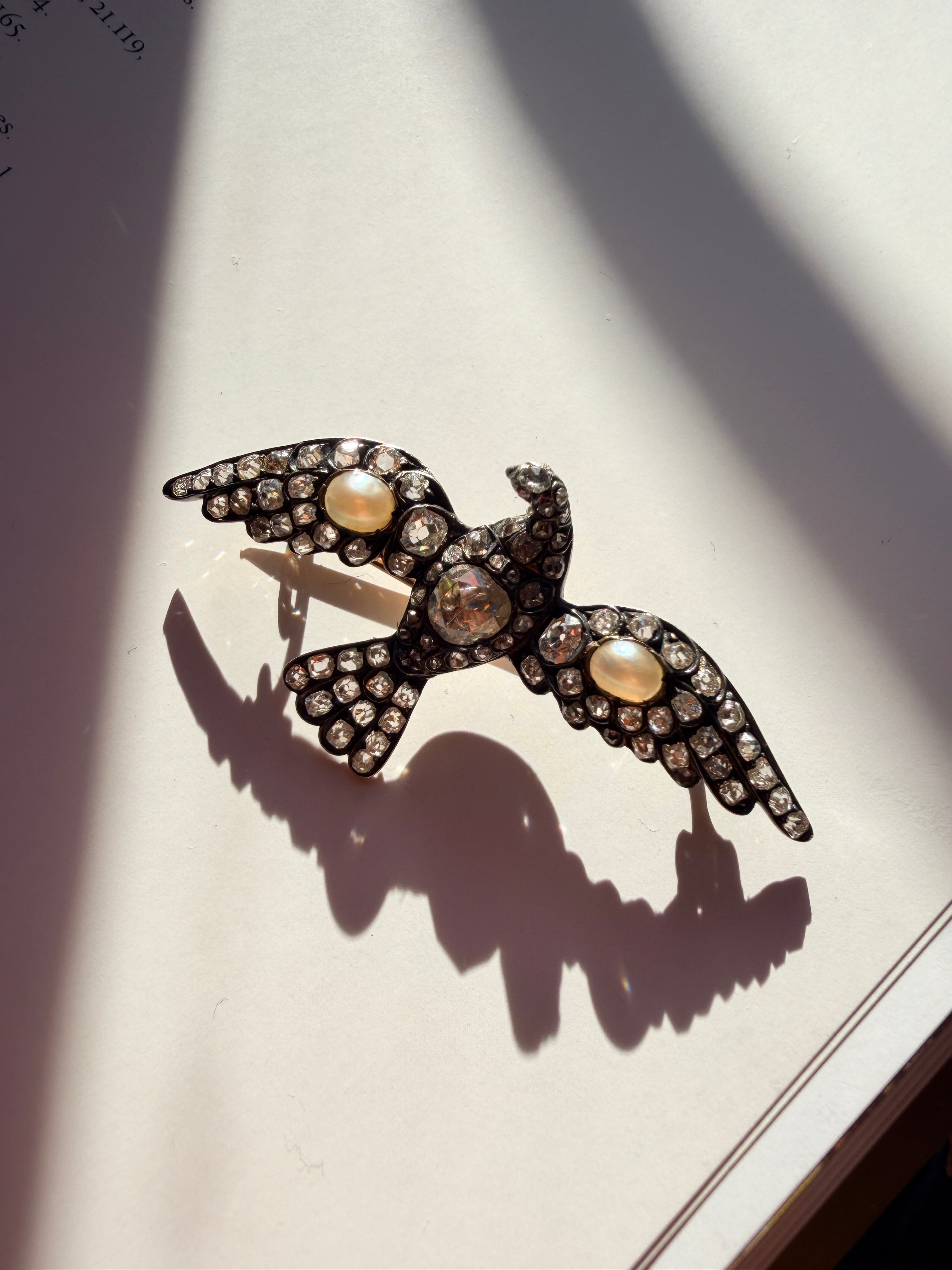 Victorian era 18K yellow gold diamond natural pearl bird brooch