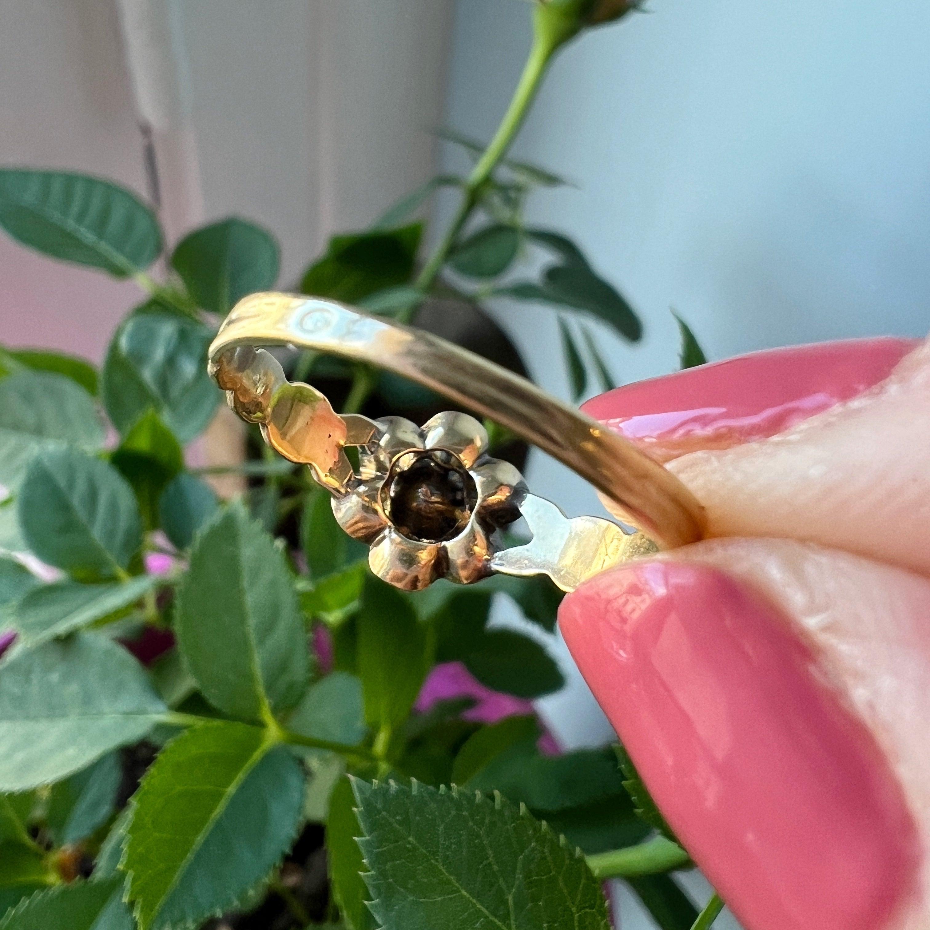 Victorian era 18K gold rose cut diamond rose flower ring - Curiously timeless