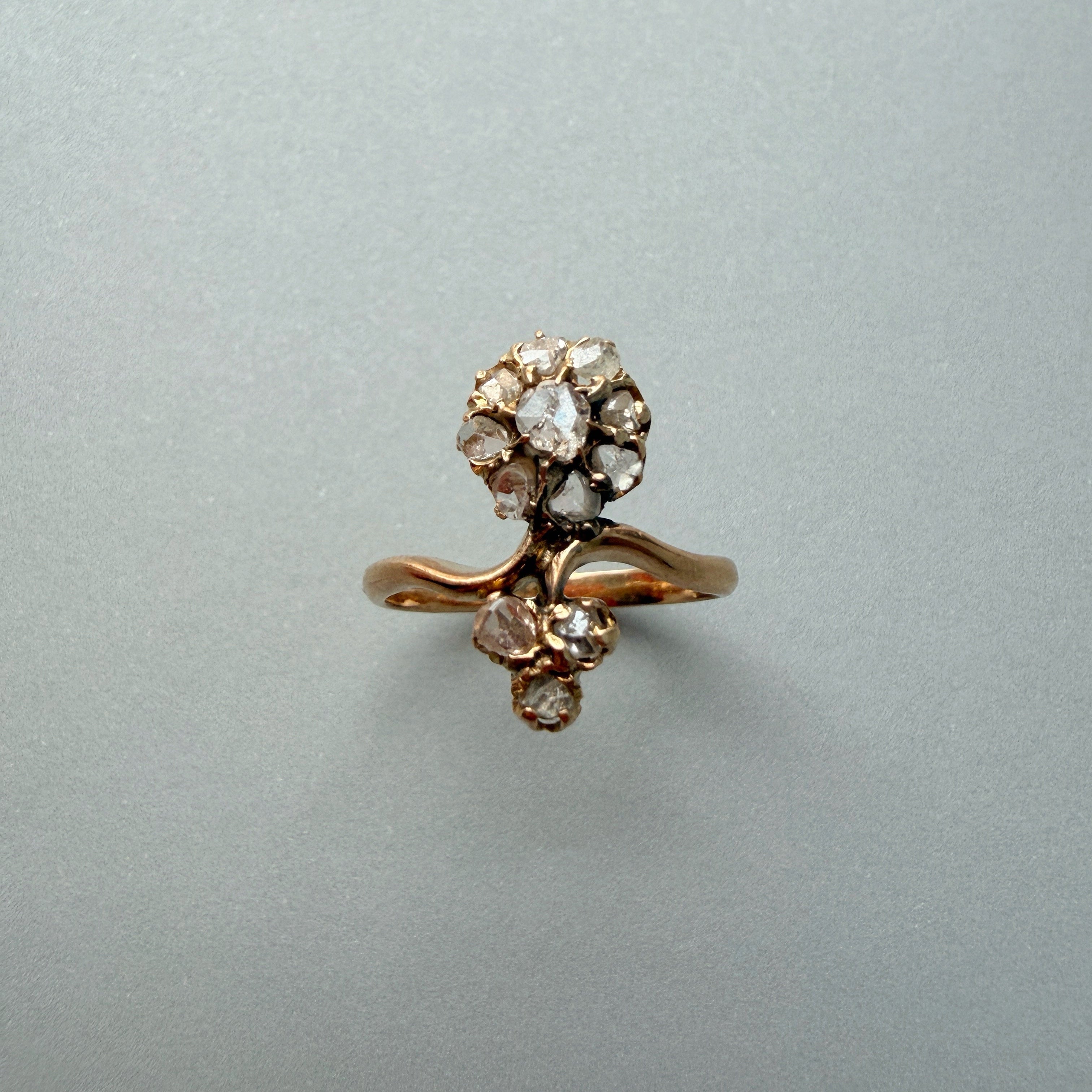 Antique 18K gold rose cut diamond flower ring 