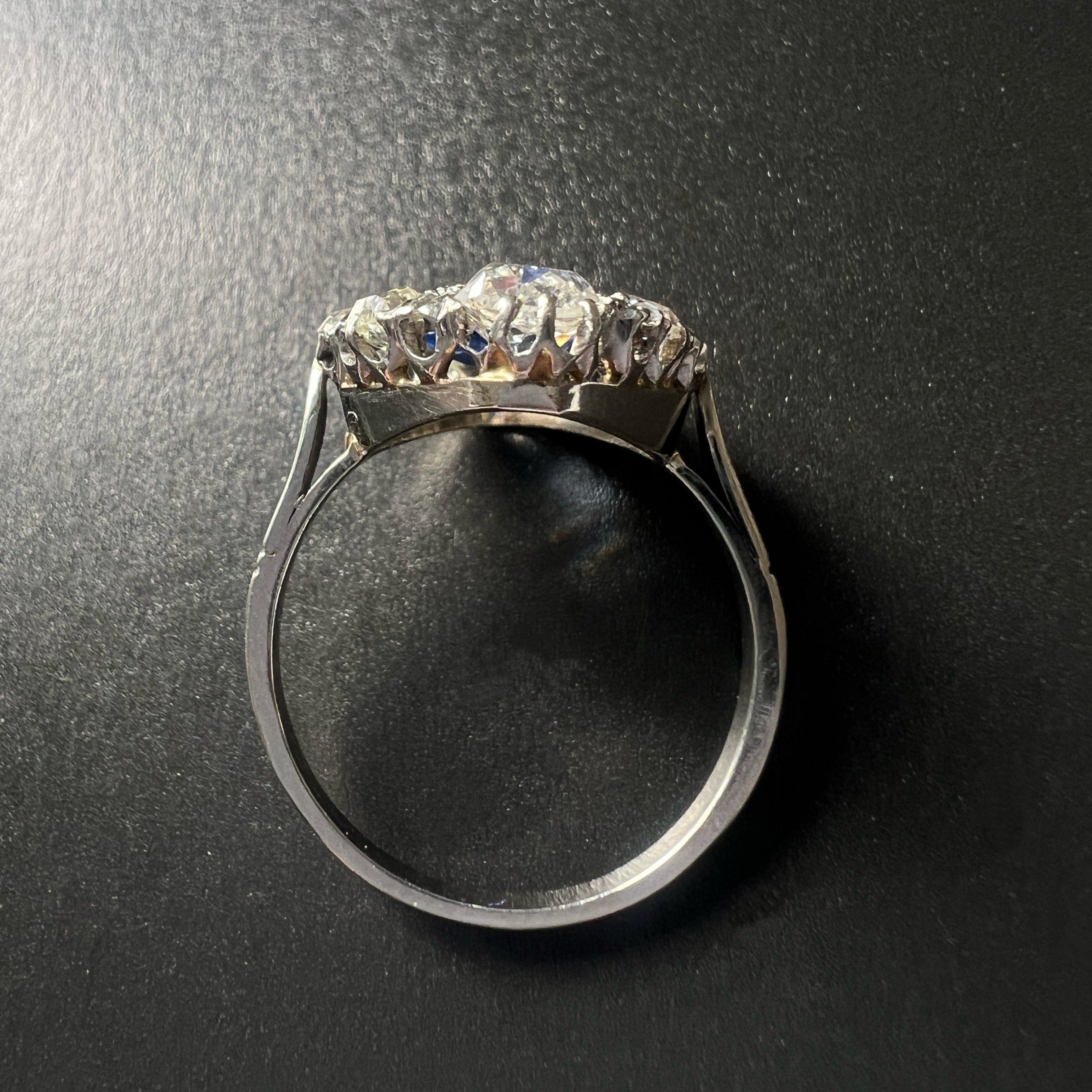 Antique Certified Natural unheated Blue Sapphire Diamond 18K Gold Ring