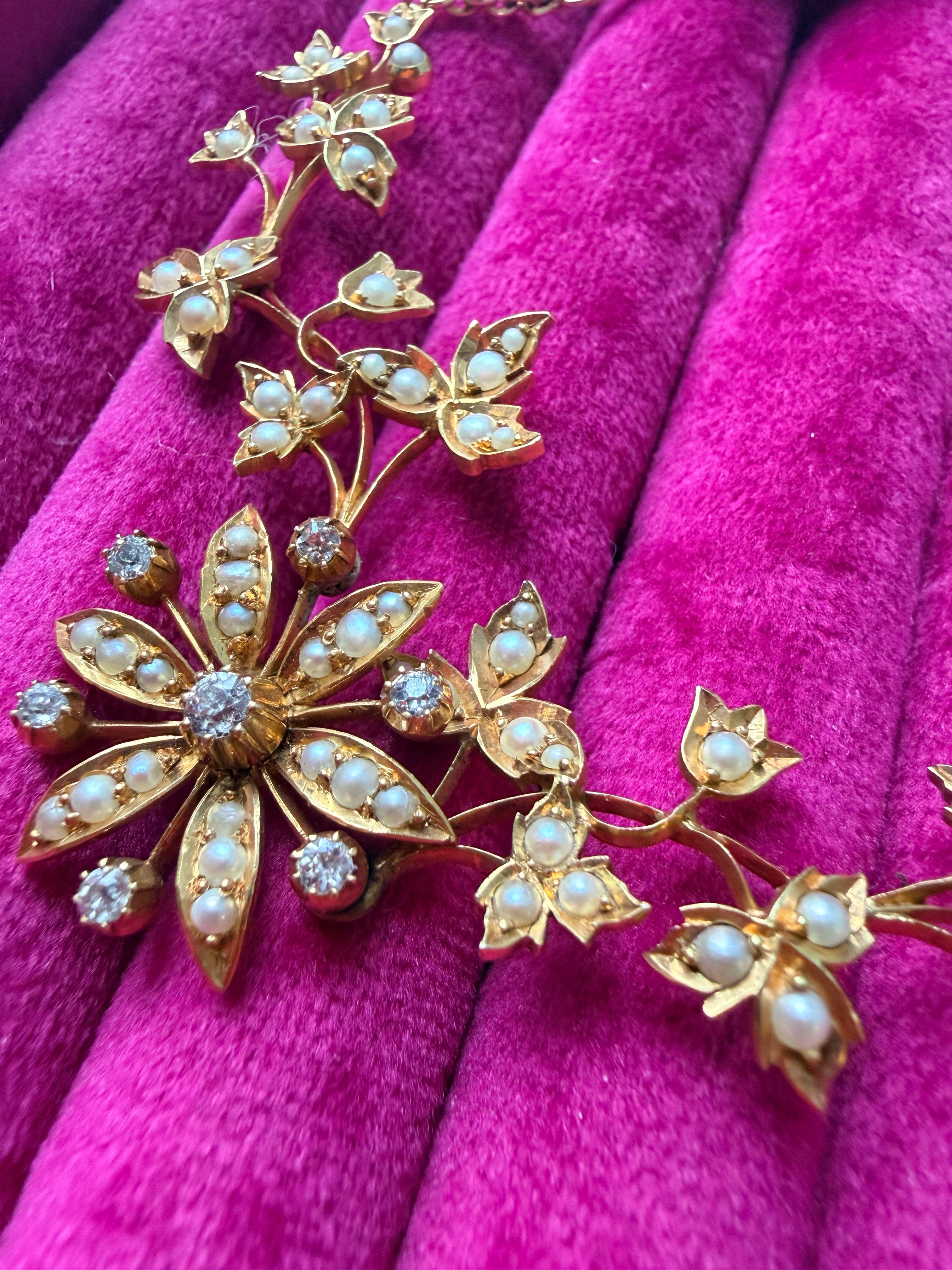 Victorian 14K Gold Diamonds Pearls flower necklace