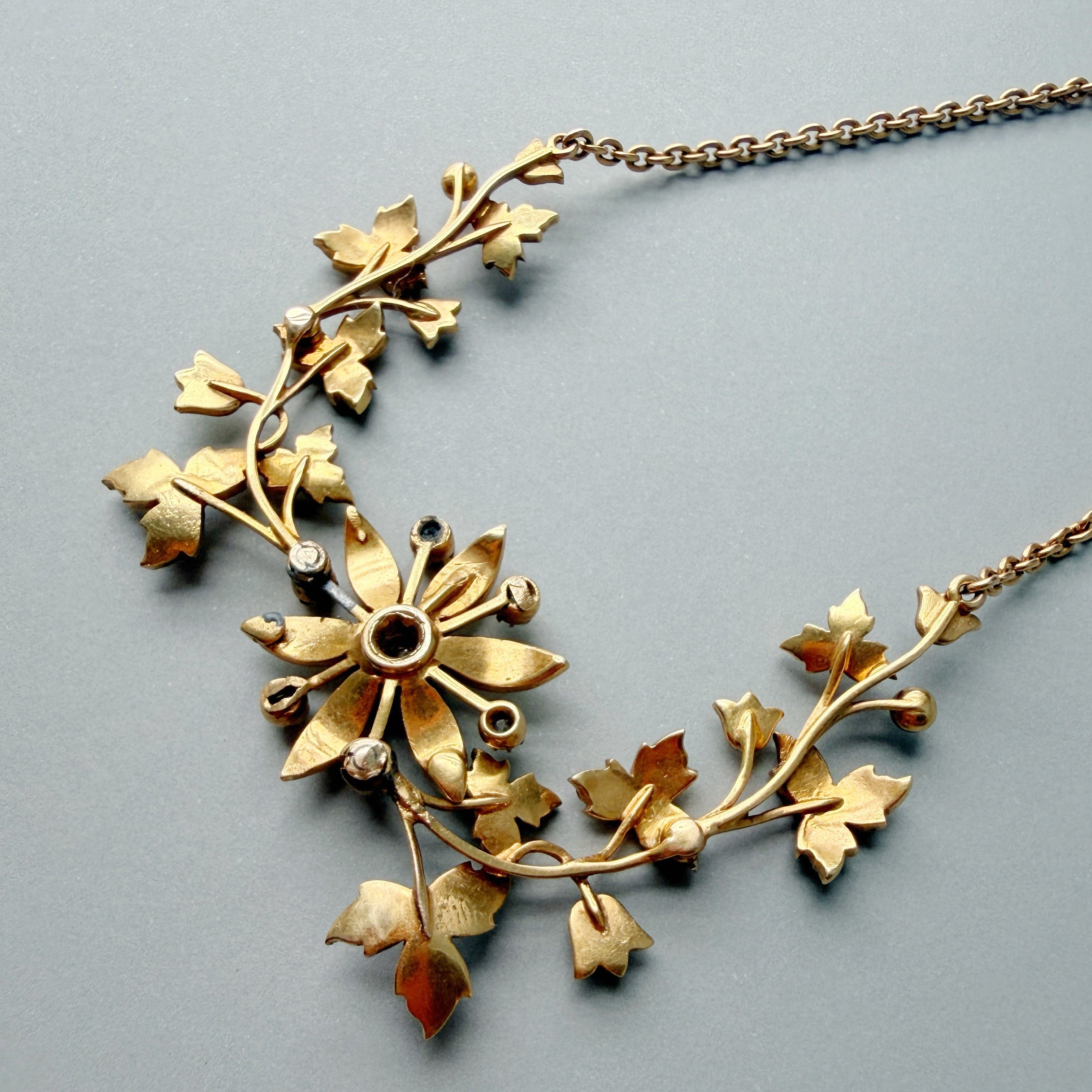Victorian 14K Gold Diamonds Pearls flower necklace