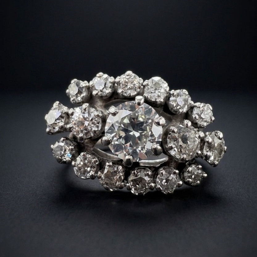 French vintage 18K white gold 2.8ct old cut diamond ring