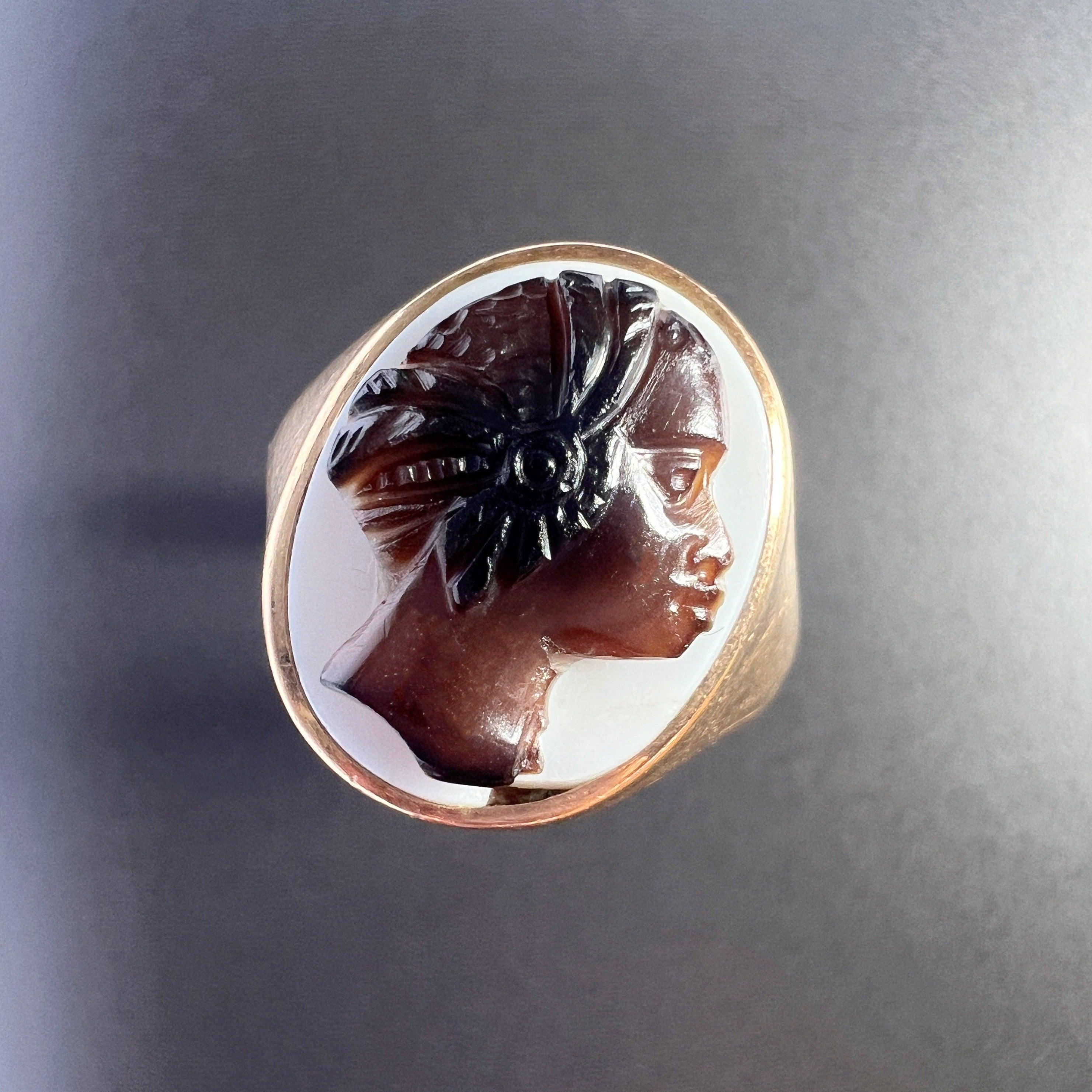 Antique 14K gold agate cameo signet ring - Curiously timeless