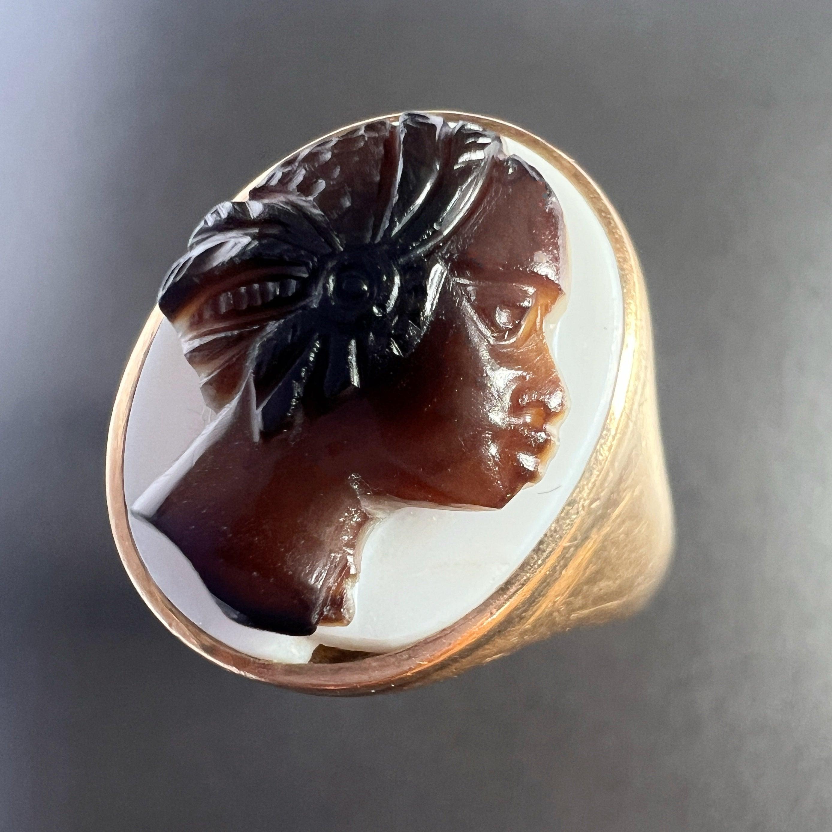 Antique 14K gold agate cameo signet ring - Curiously timeless