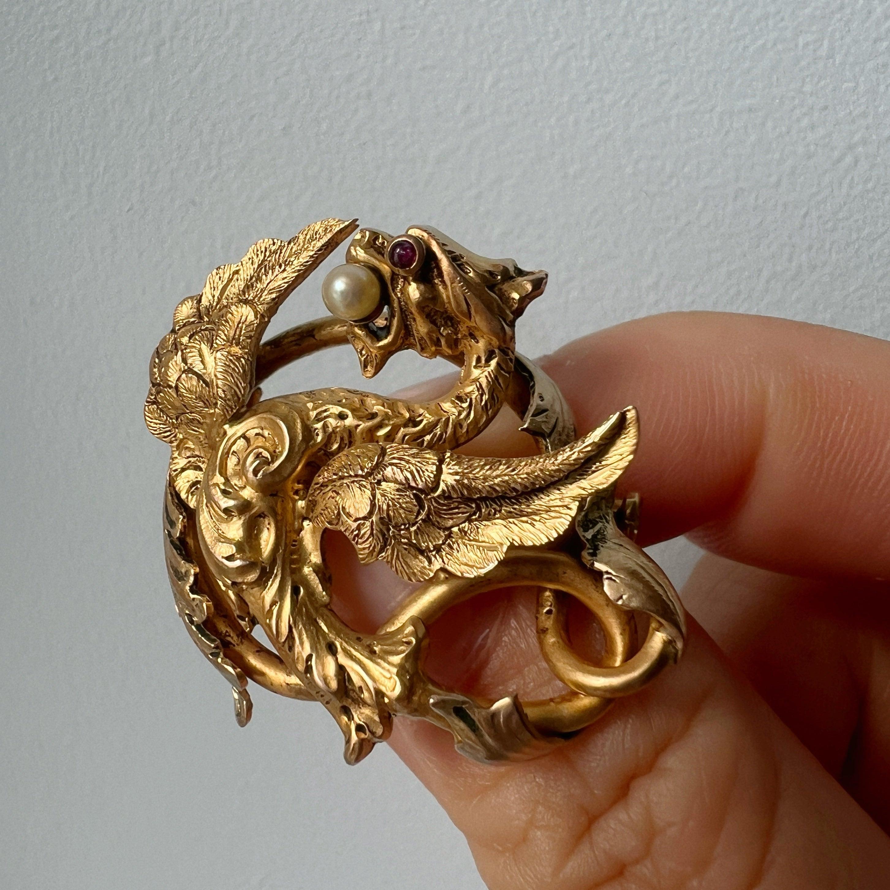 Art Nouveau era French 18K gold chimera brooch - Curiously timeless