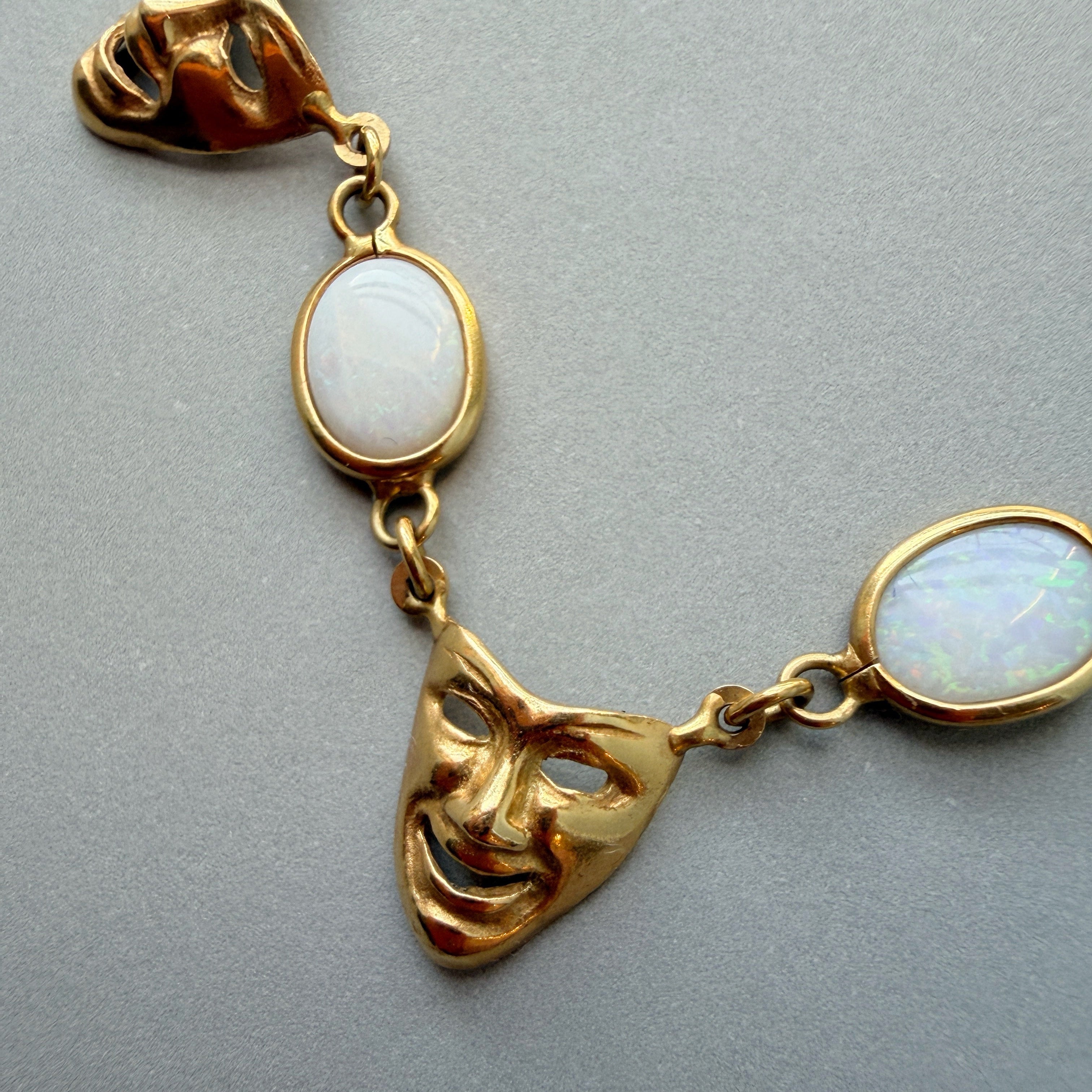 Vintage 18K Yellow Gold White Opals Venetian Mask Necklace
