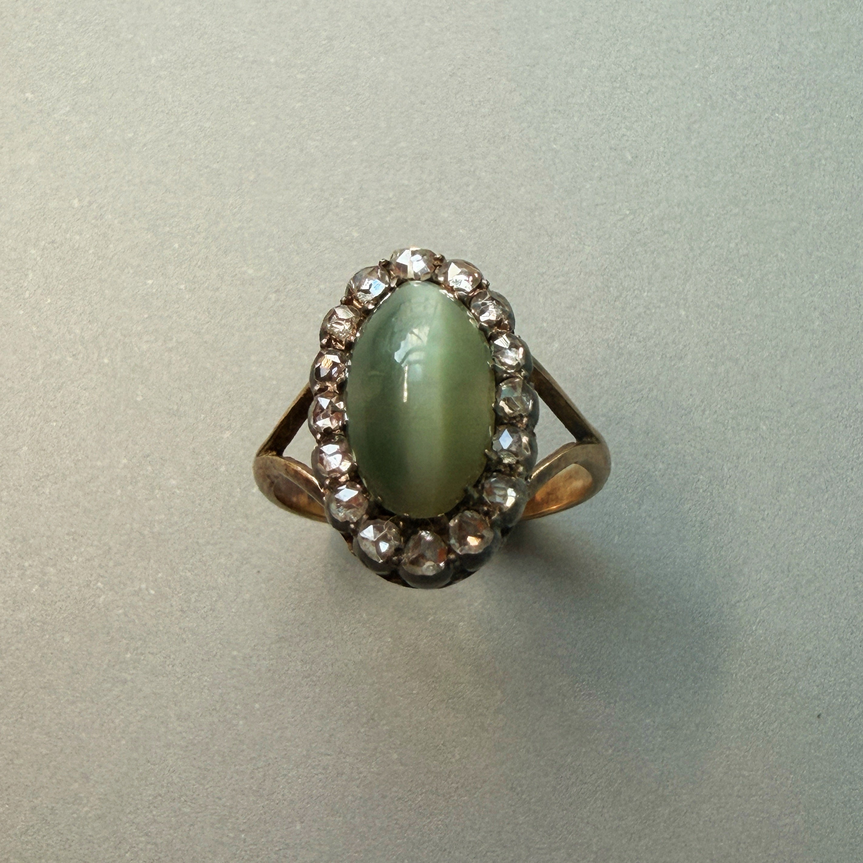 Victorian era 18K gold Cat’s Eye Diamond Ring
