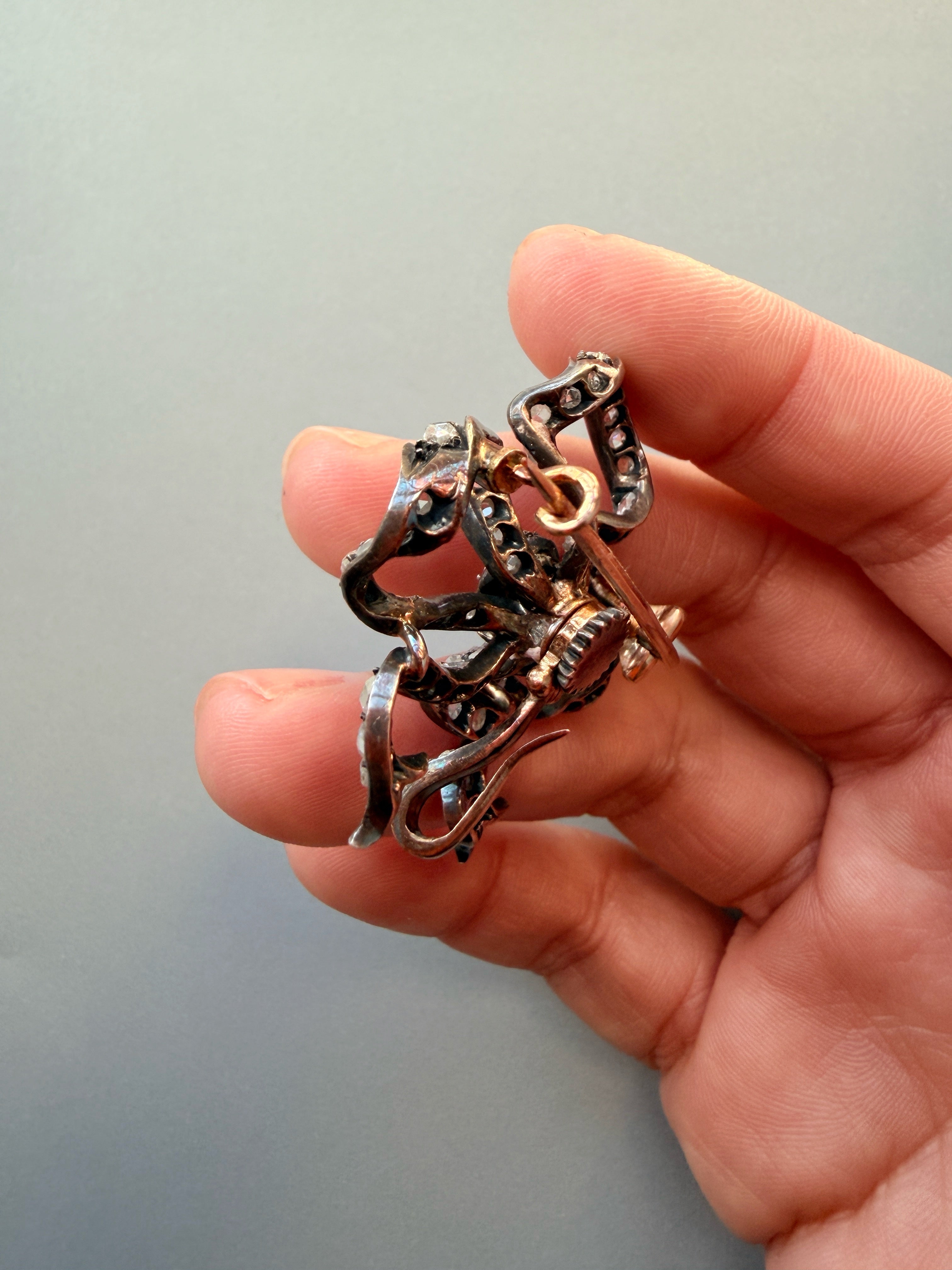 Victorian era 18K gold Diamond Bow Brooch 