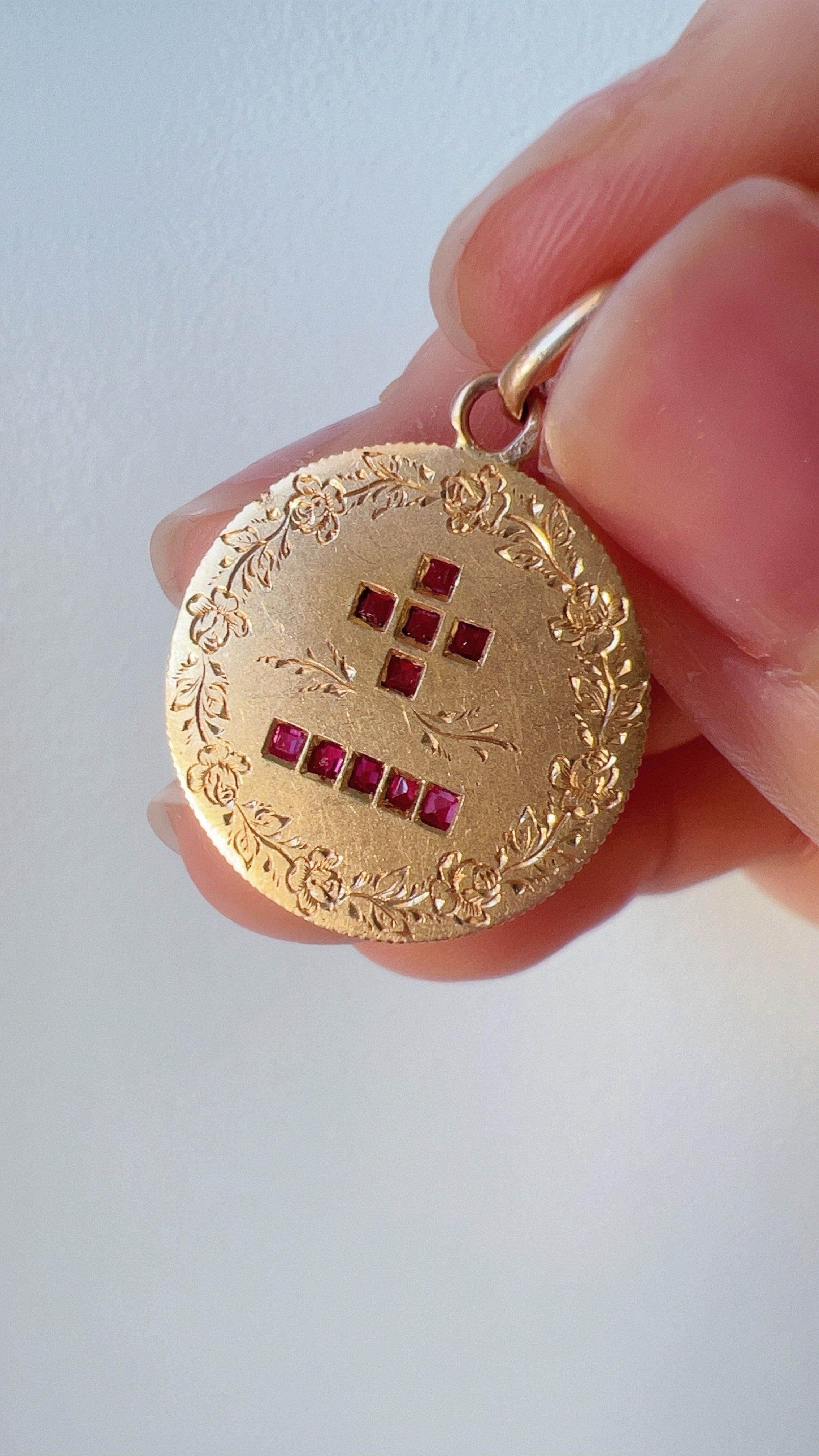 Rare Antique 18K Gold “Today More Than Yesterday, Less Than Tomorrow” Love Medal Pendant - Curiously timeless