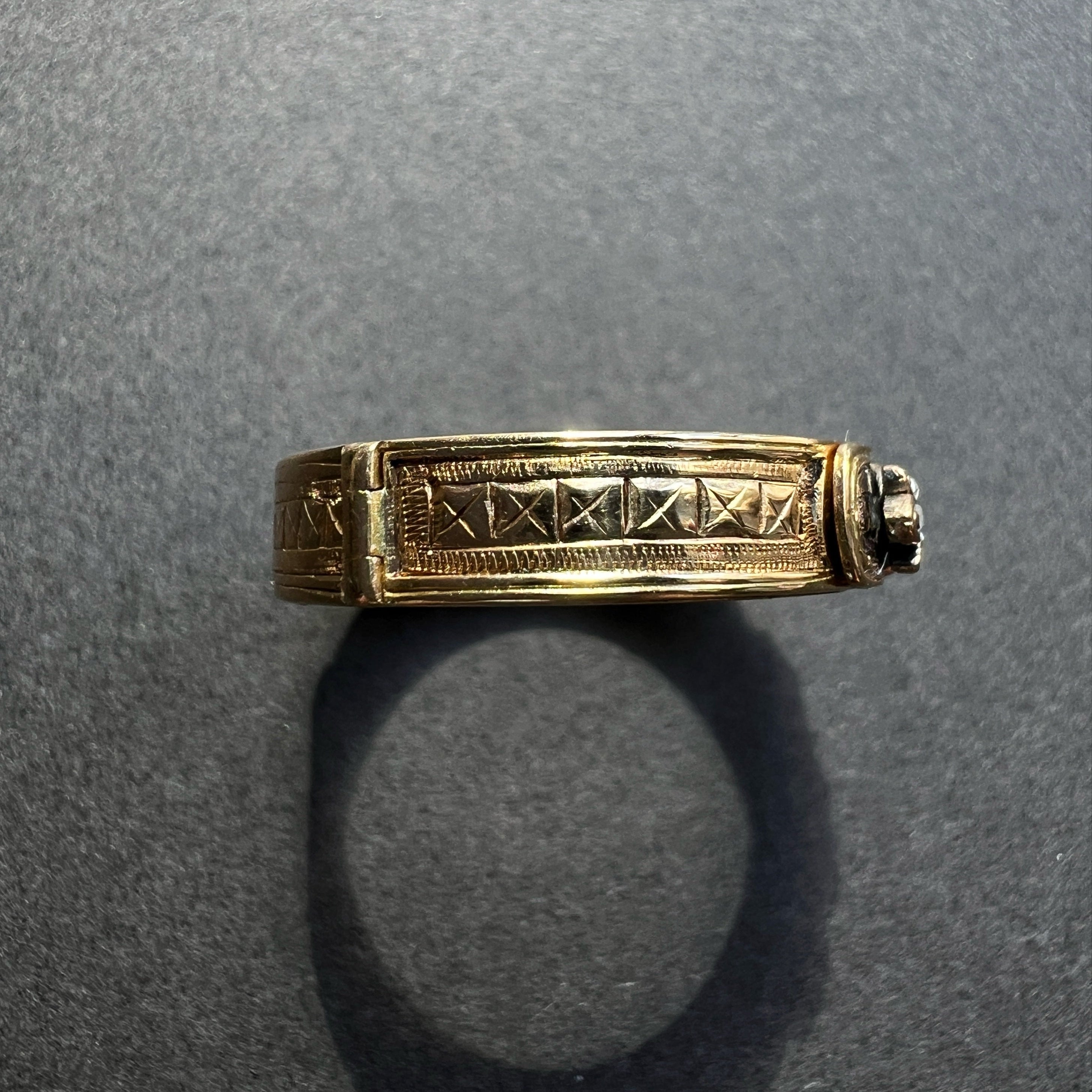 Antique French work 18K Gold Secret Compartment Diamond Forget-Me-Not Flower 