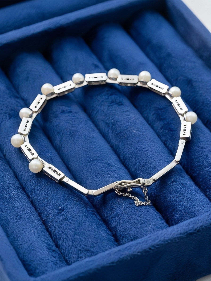 Art Deco Platinum Pearl & Diamond Bracelet