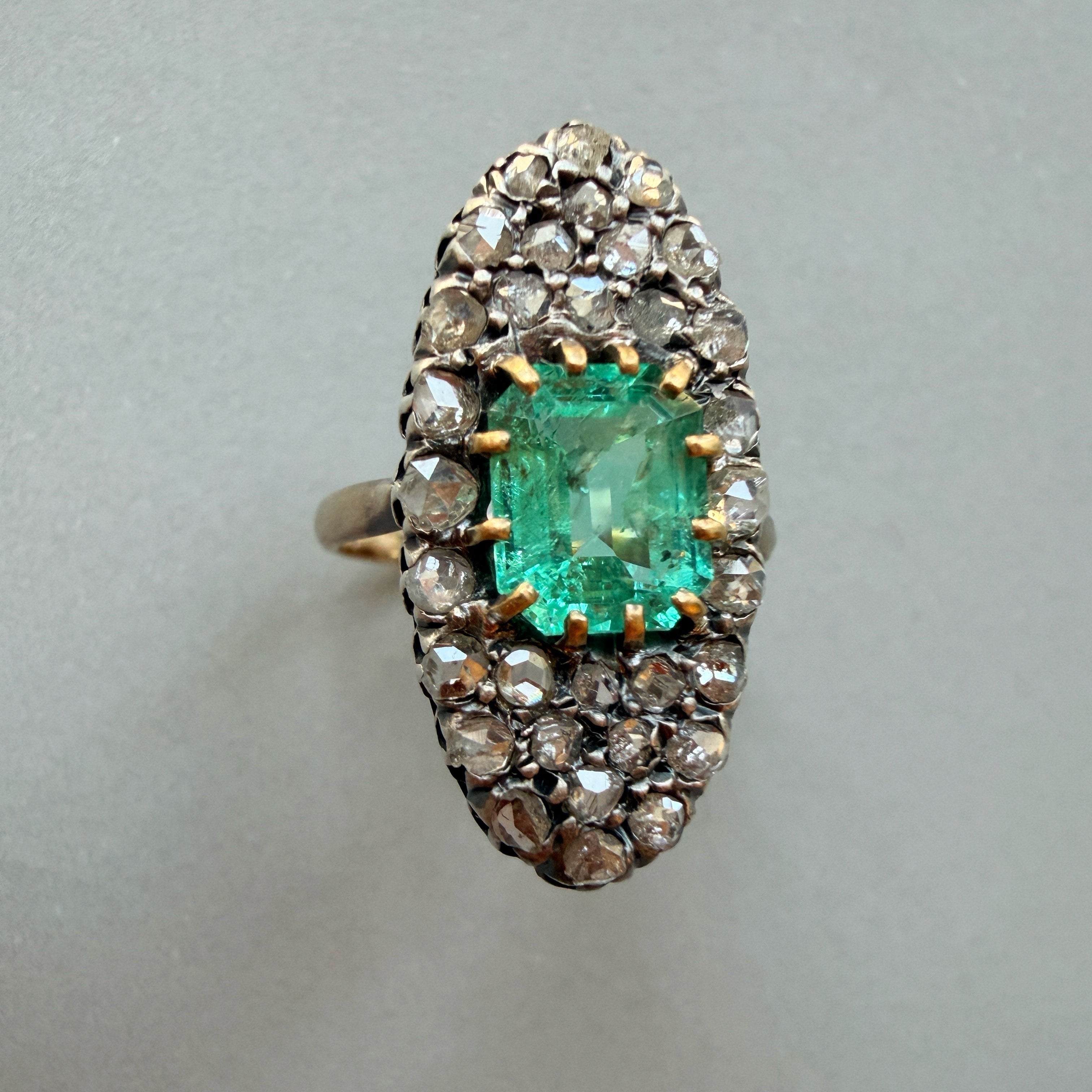 Victorian era 18K gold emerald diamond ring