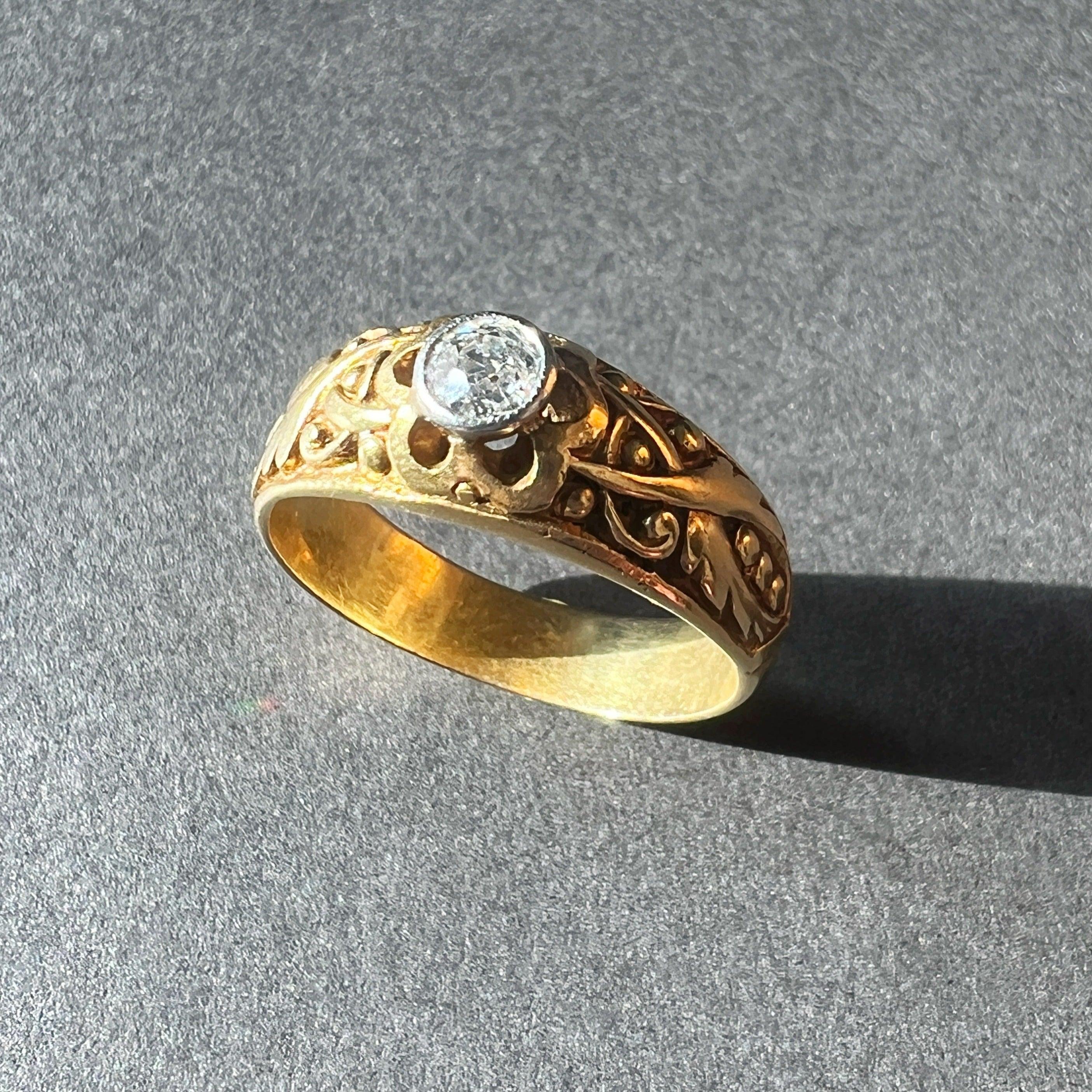 Georgian era 18K plain gold floral diamond band ring - Curiously timeless