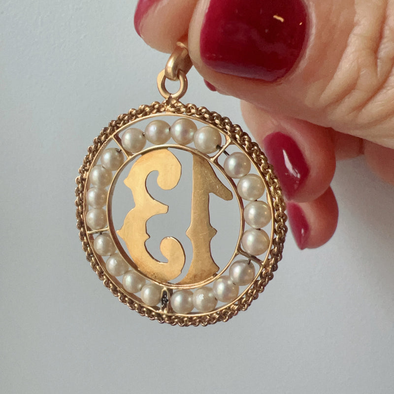 Vintage 18K gold 13 lucky charm medal pendant