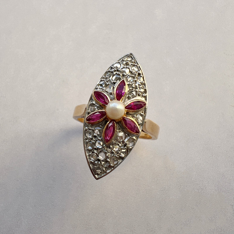 Antique 18K gold rose cut diamond flower marquise ring