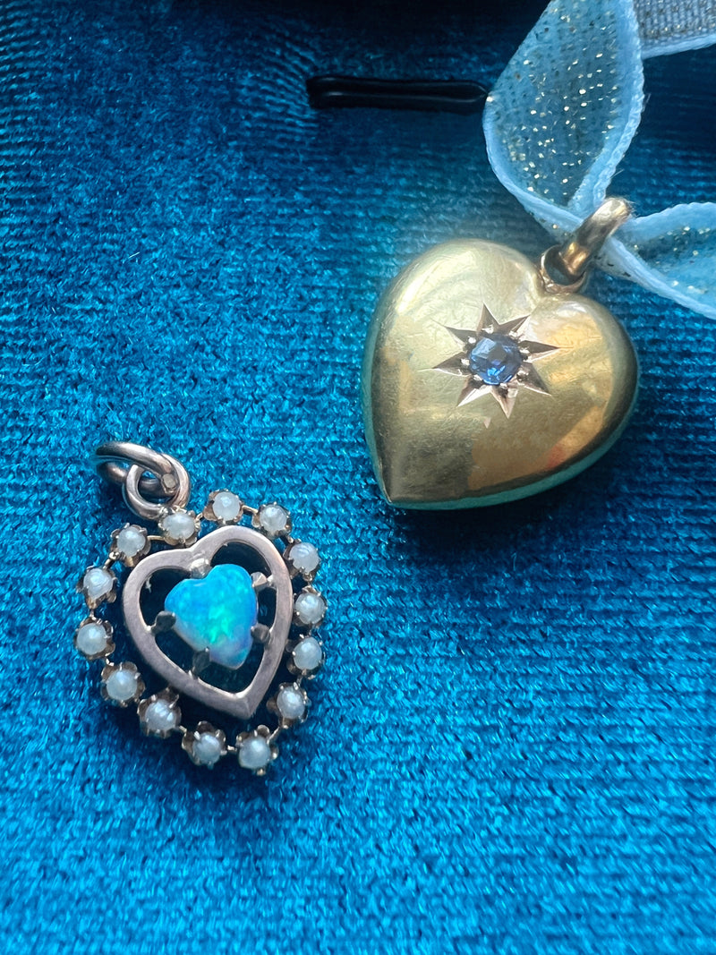 Edwardian 15K gold blue sapphire puffy heart pendant