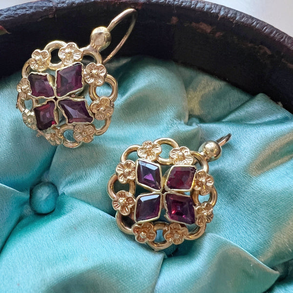 Victorian era 18K gold flat cut garnet flower earrings