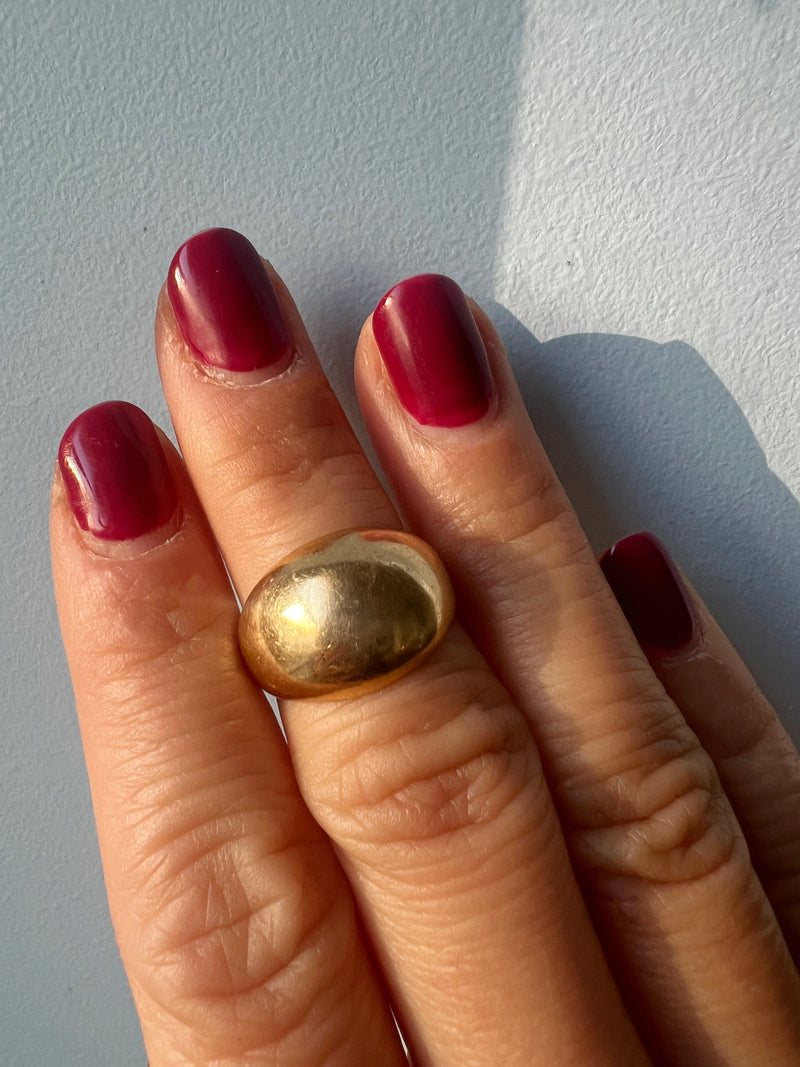 large 18K gold band ring