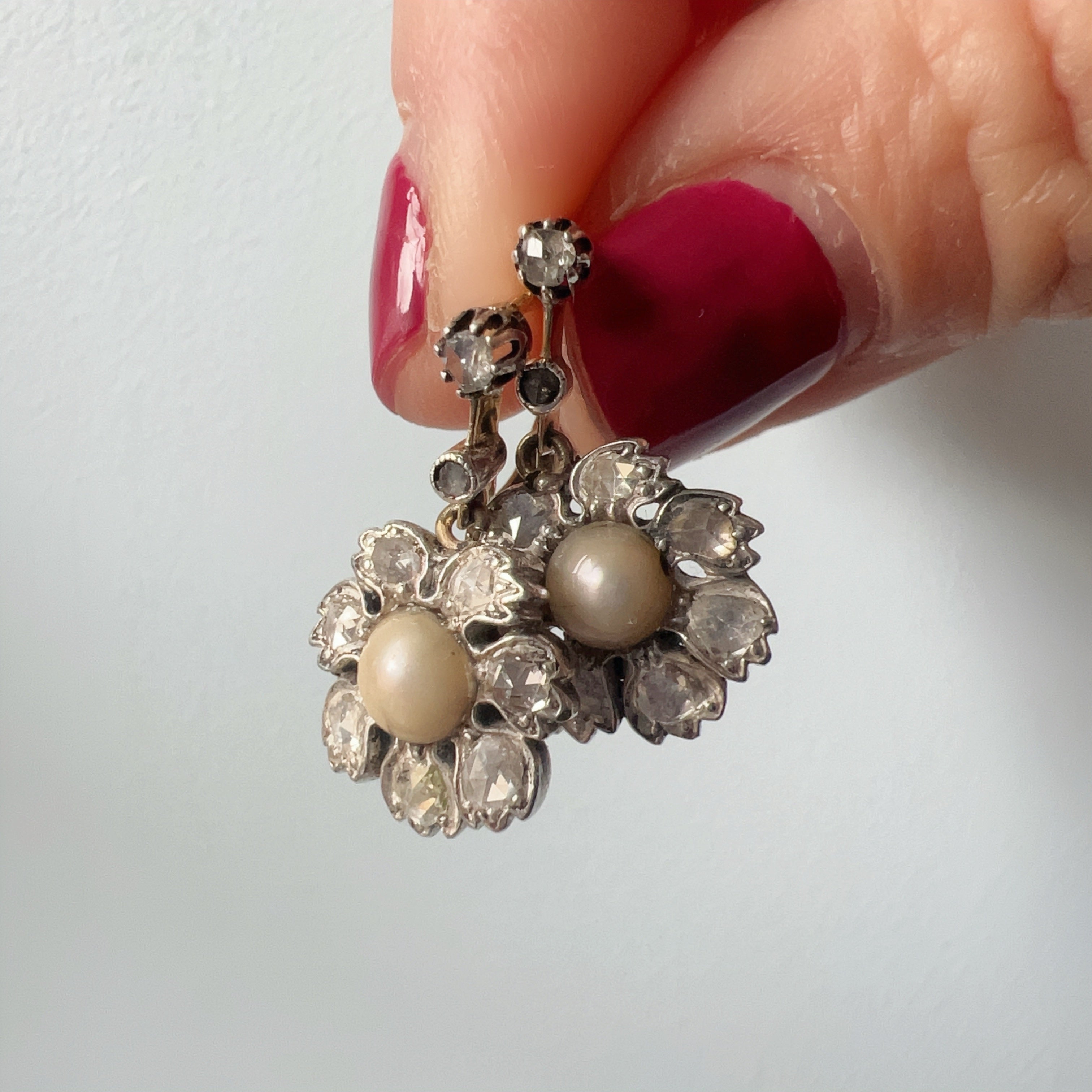 Antique 18K gold pearl diamond flower trembling earrings